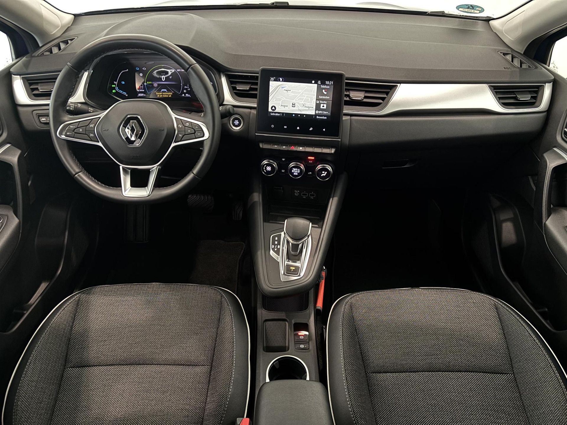 Renault Captur met kenteken S-840-VF – autofoto 3