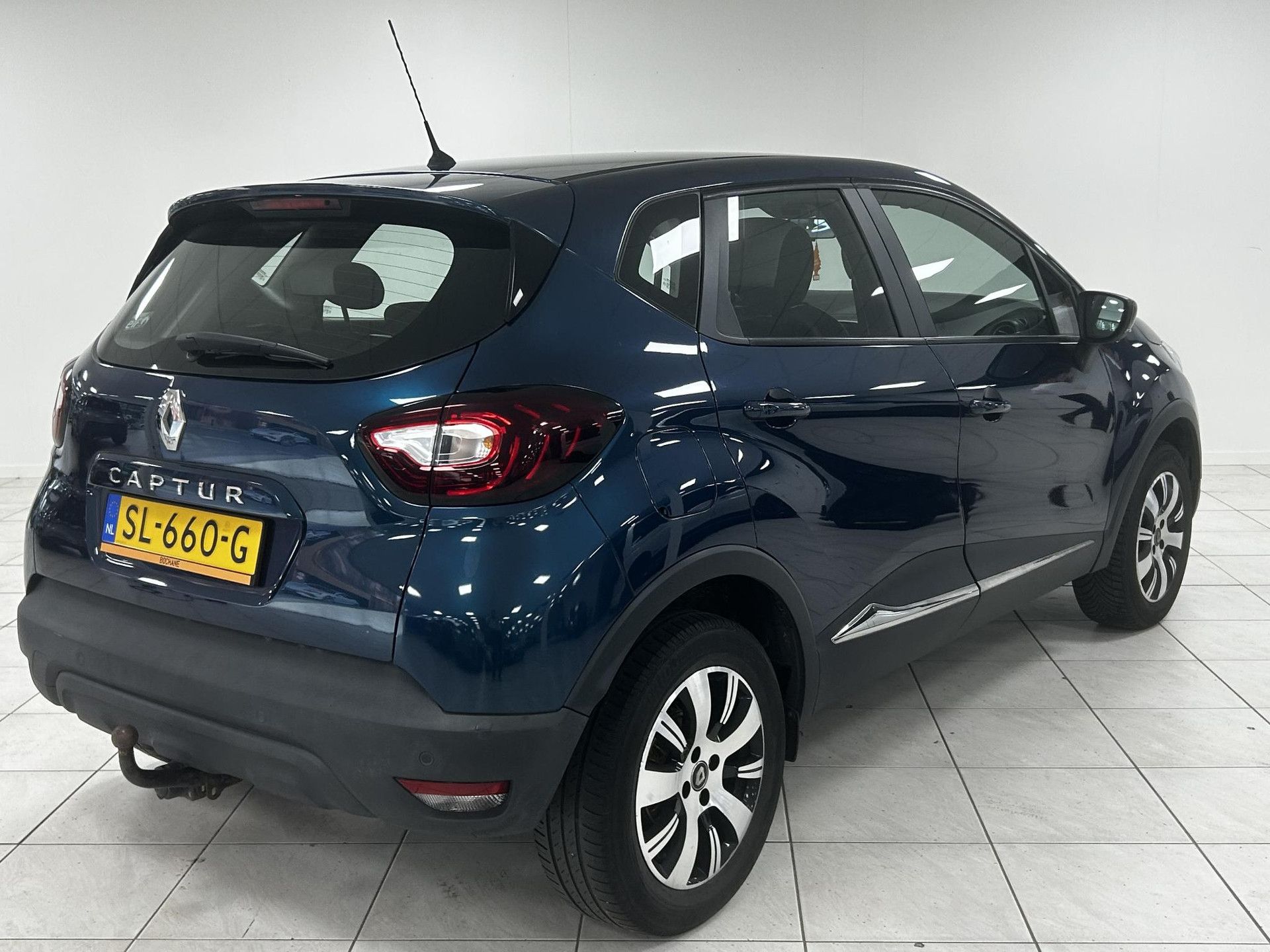 Renault Captur met kenteken SL-660-G – autofoto 2