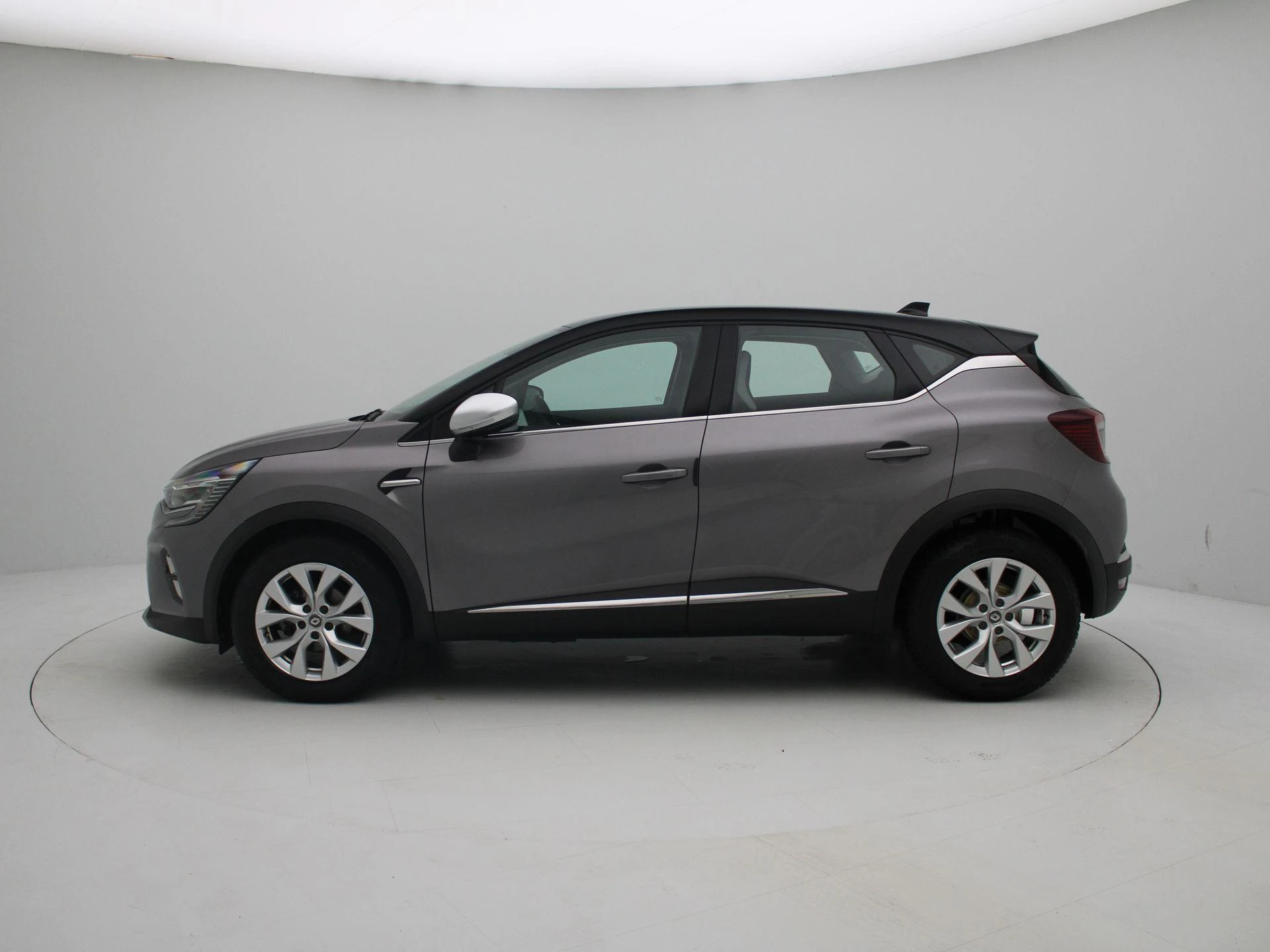 Renault Captur met kenteken T-731-GV – autofoto 5