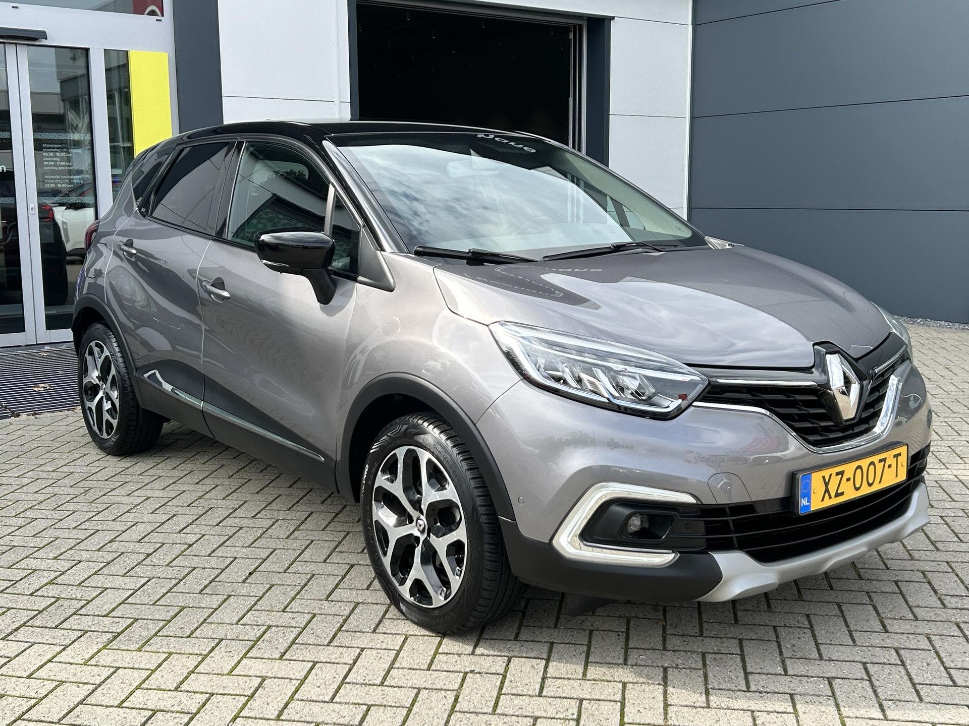 Renault Captur met kenteken XZ-007-T – autofoto 5