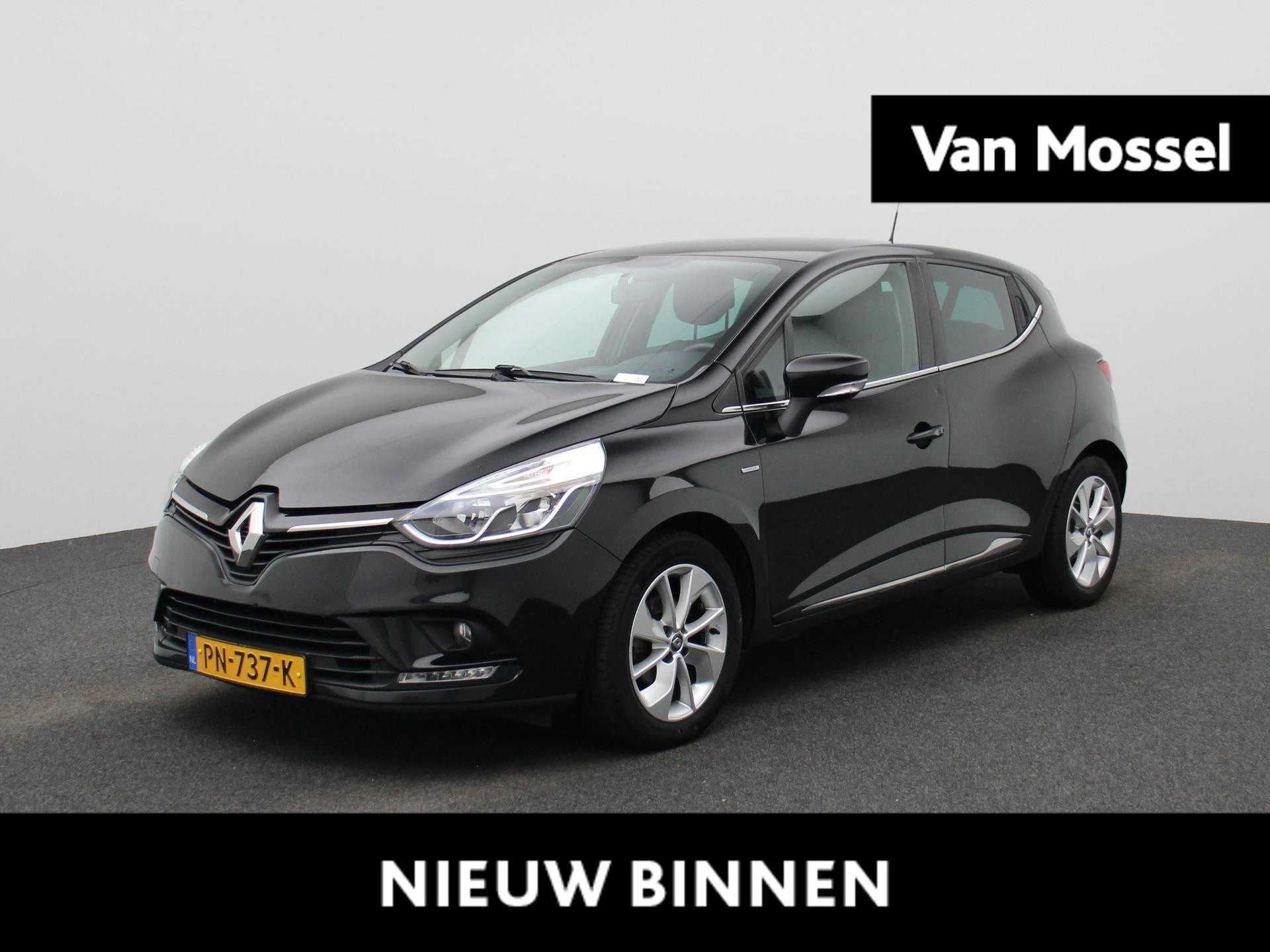 Renault Clio met kenteken 51100 – autofoto 2