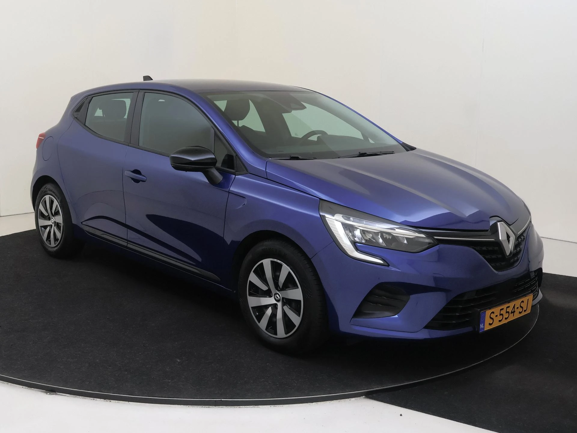 Renault Clio – autofoto 3