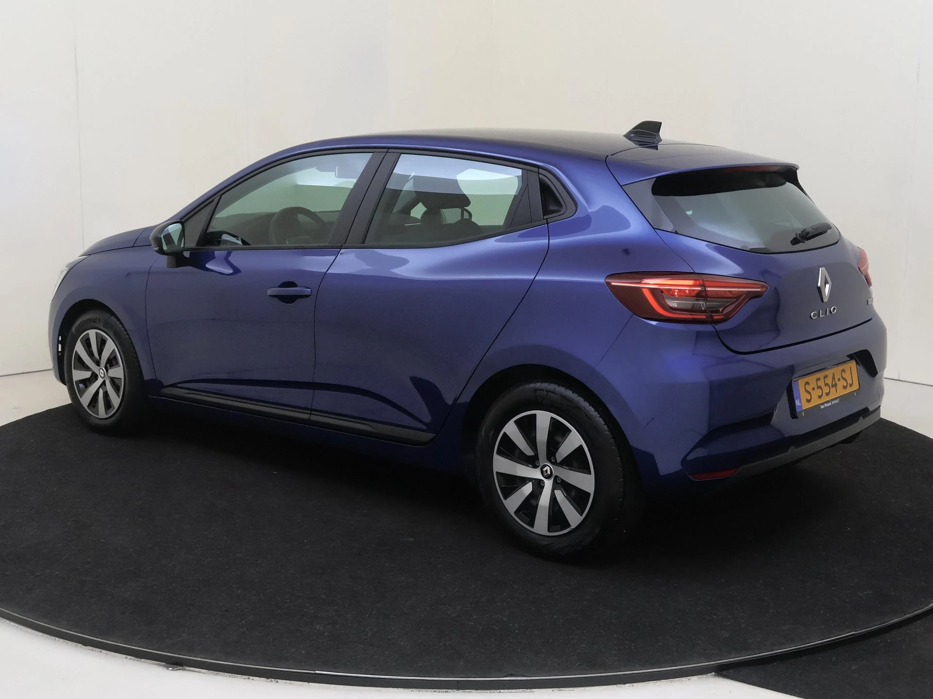 Renault Clio – autofoto 4