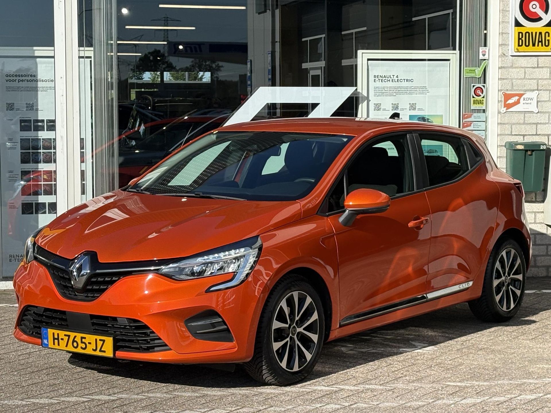 Renault Clio met kenteken H-765-JZ – autofoto 2