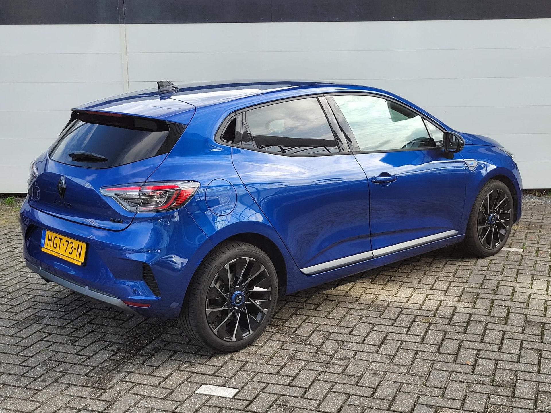 Renault Clio met kenteken HGT-73-N – autofoto 2