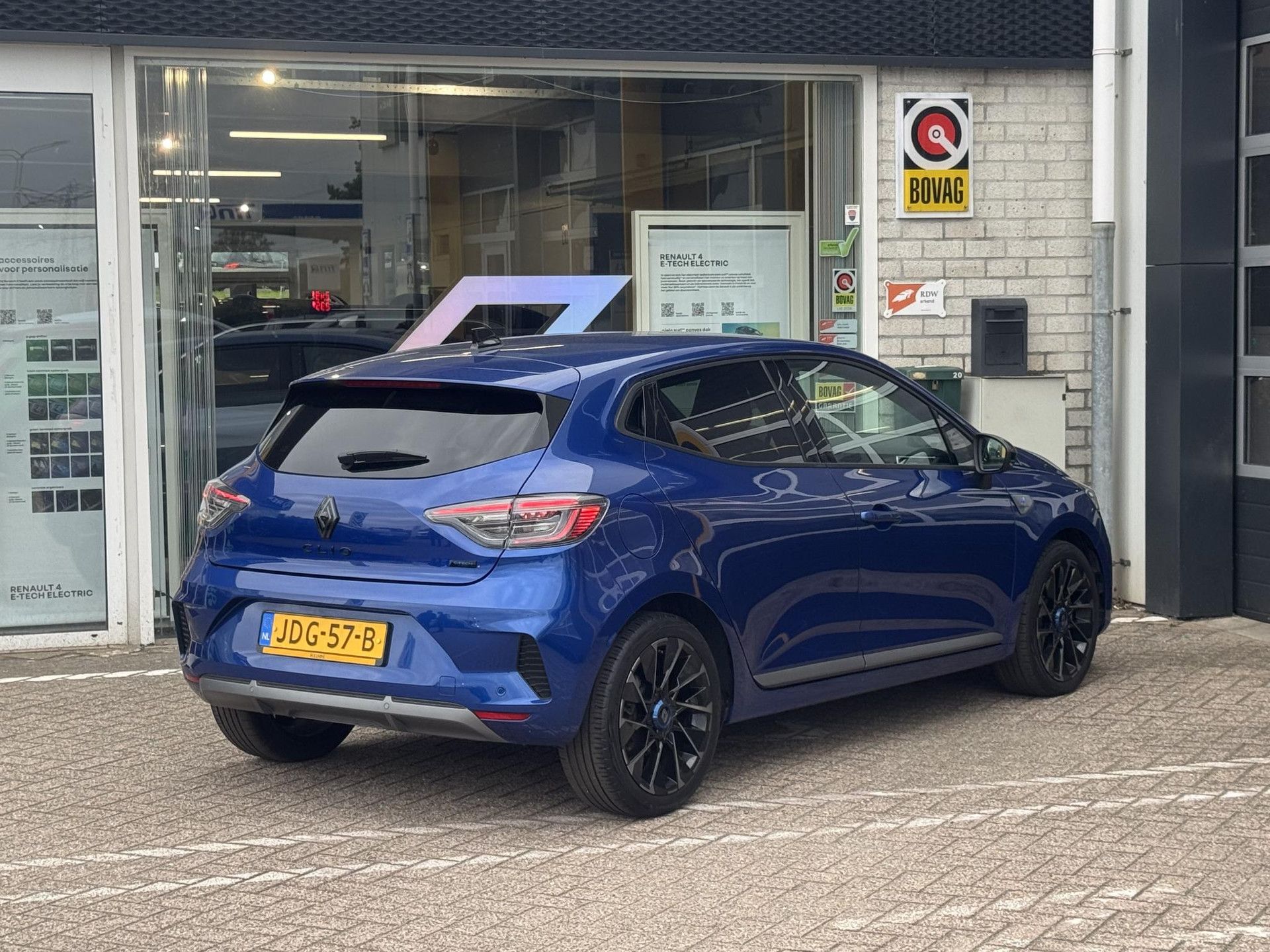 Renault Clio met kenteken JDG-57-B – autofoto 5