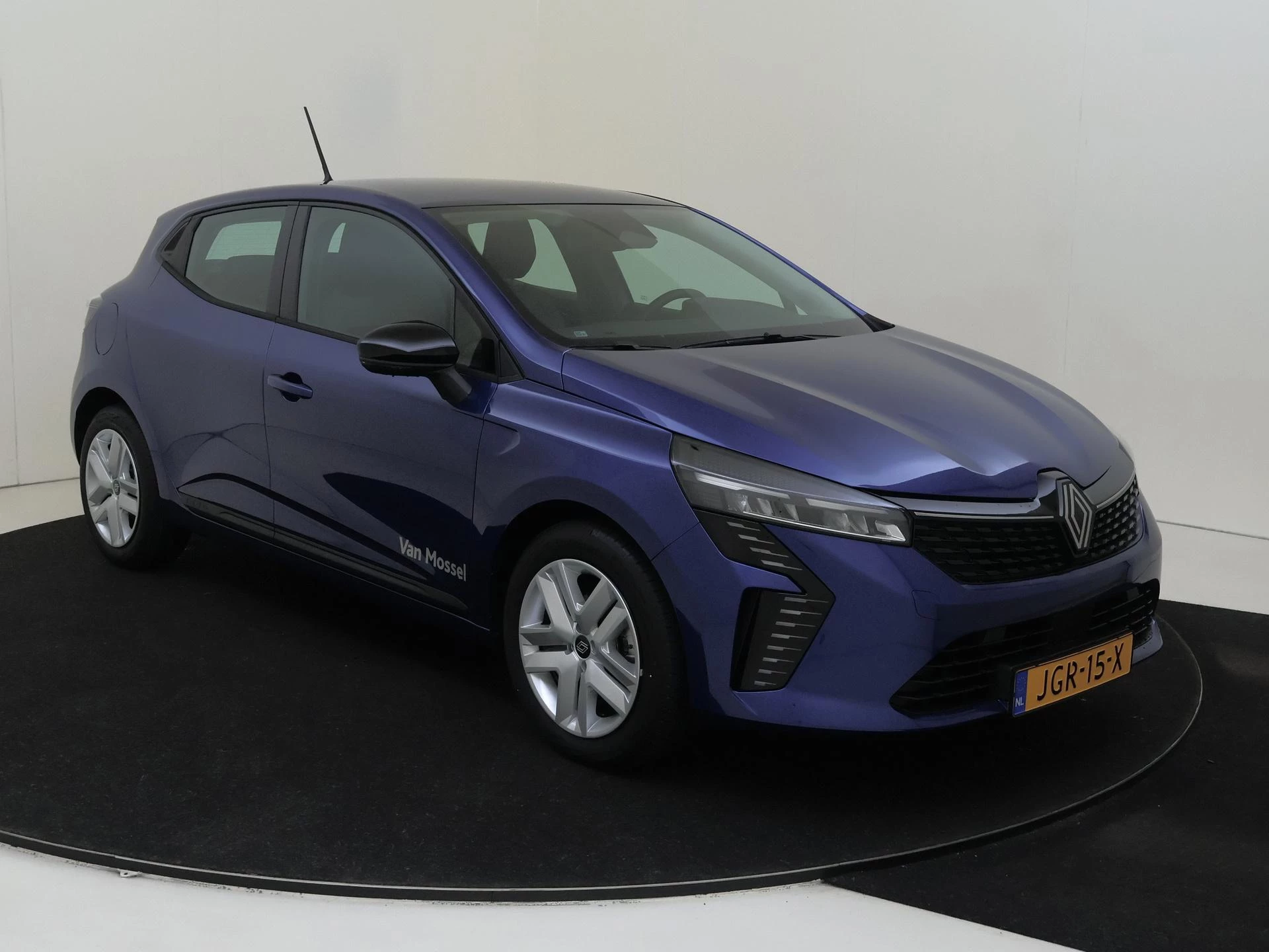 Renault Clio met kenteken JGR-15-X – autofoto 3