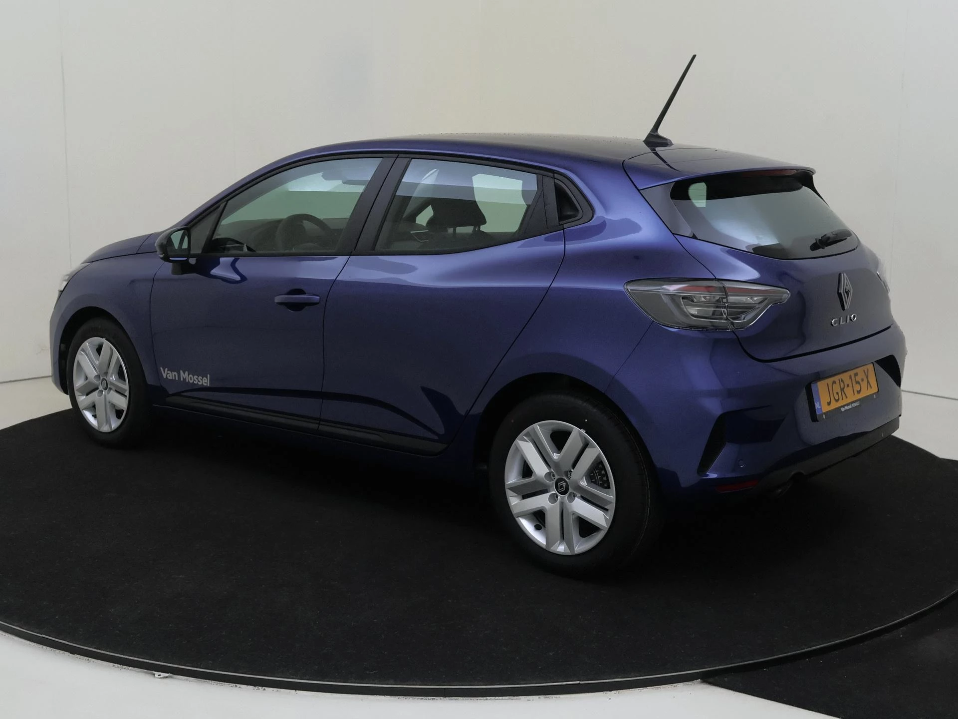 Renault Clio met kenteken JGR-15-X – autofoto 4