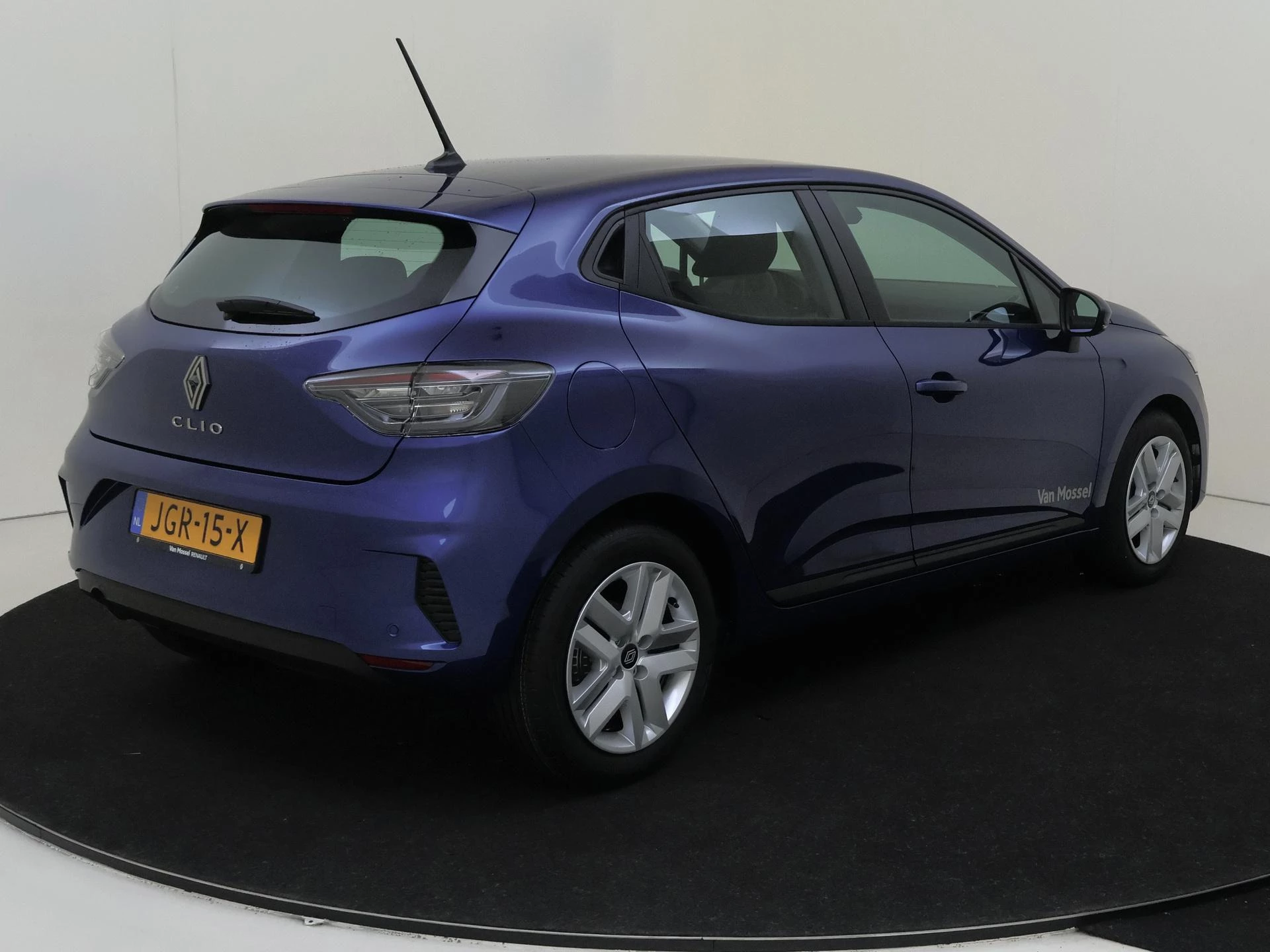 Renault Clio met kenteken JGR-15-X – autofoto 5