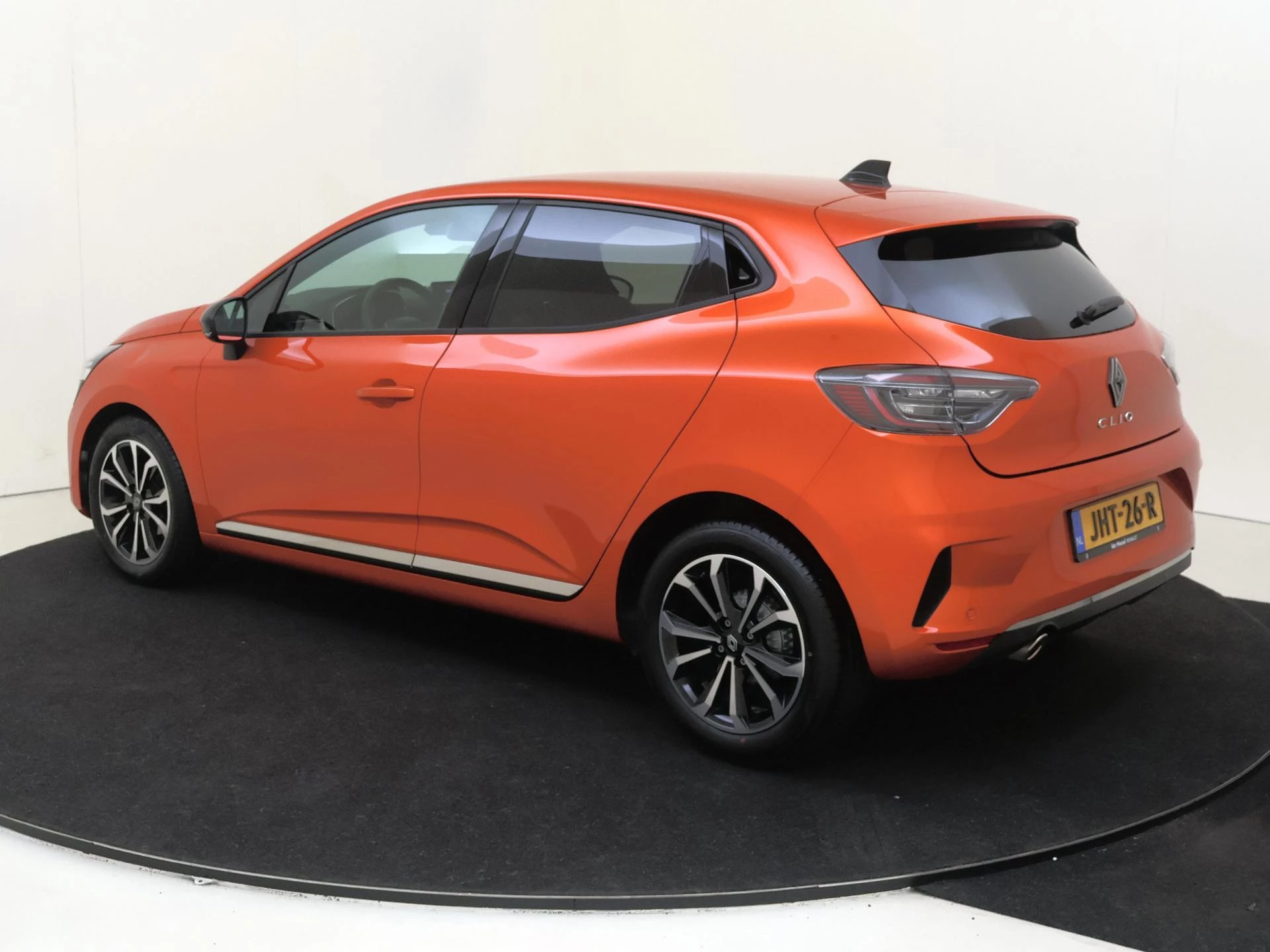 Renault Clio met kenteken JHT-26-R – autofoto 4