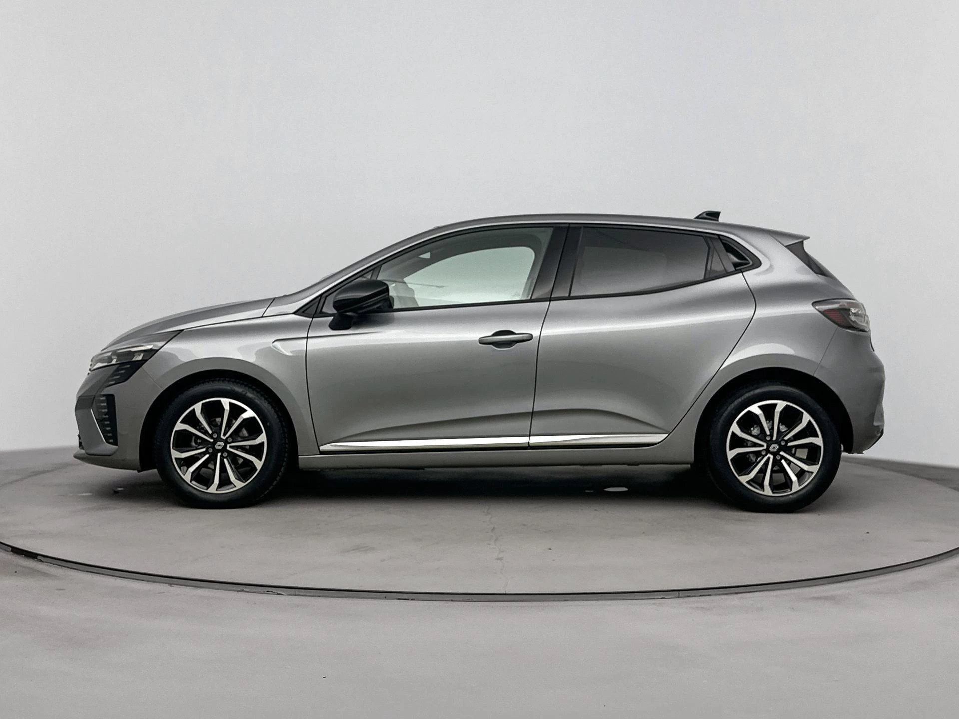Renault Clio met kenteken JHT-46-F – autofoto 4
