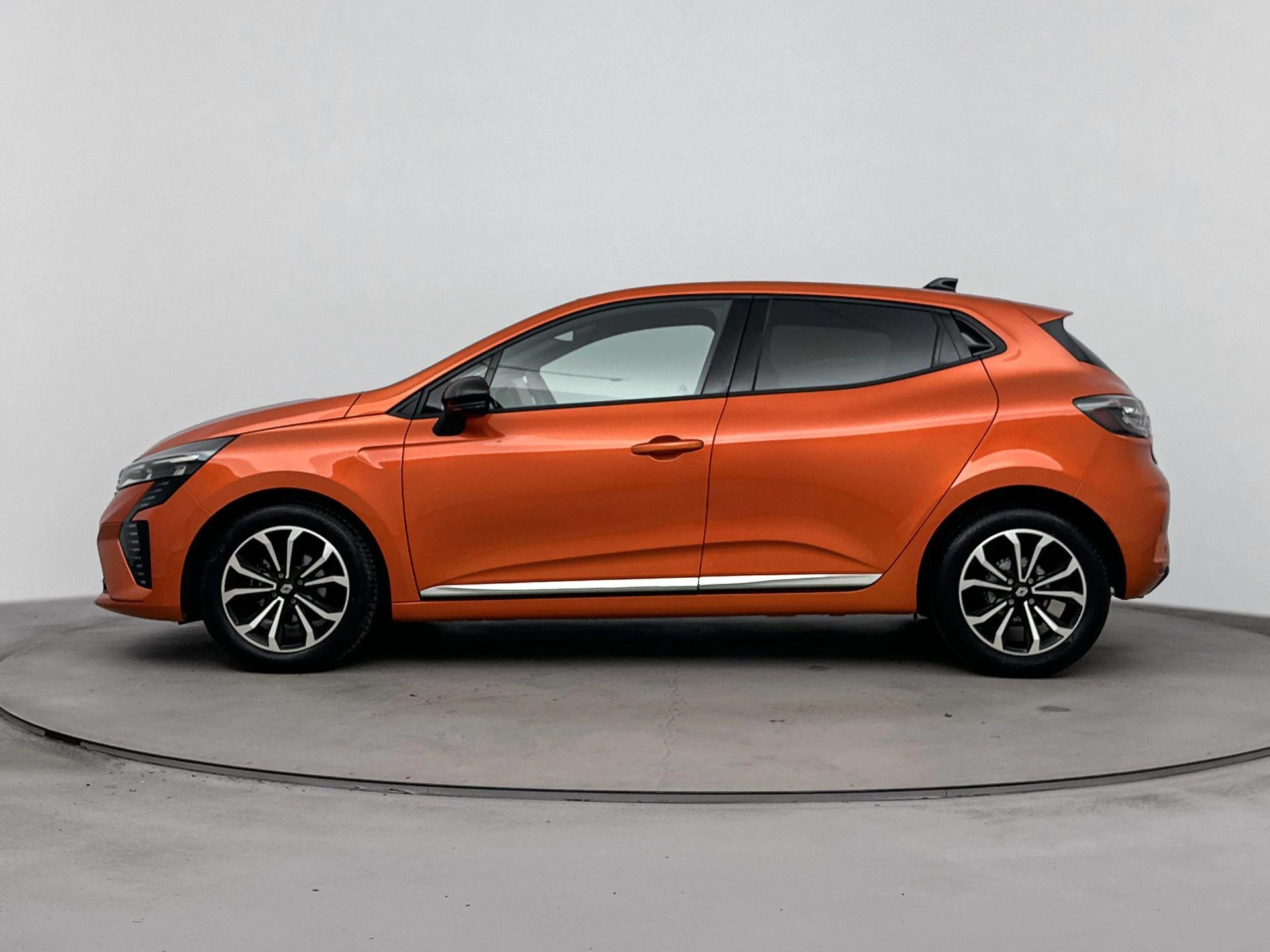 Renault Clio met kenteken JHT-51-F – autofoto 4