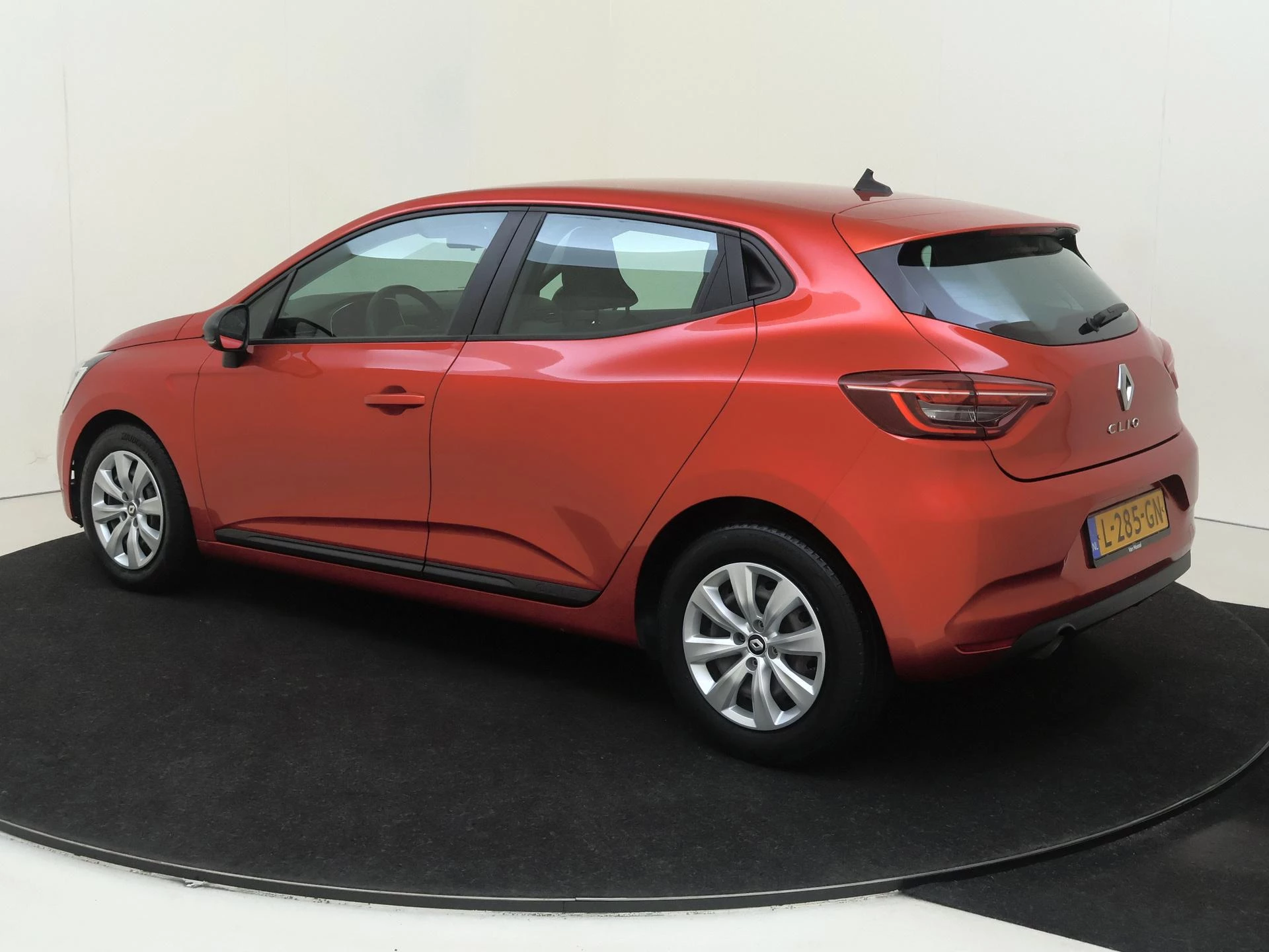 Renault Clio met kenteken L-285-GN – autofoto 4