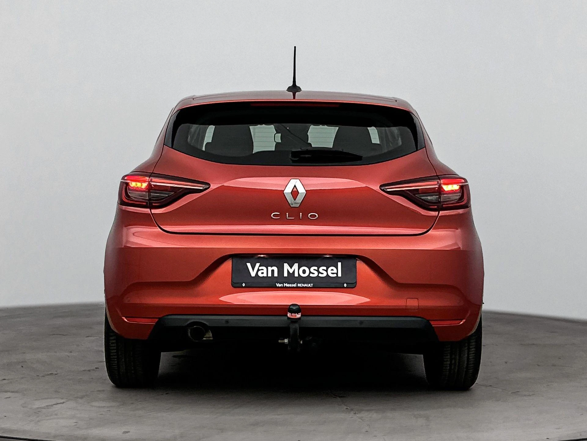 Renault Clio met kenteken L-366-VZ – autofoto 5