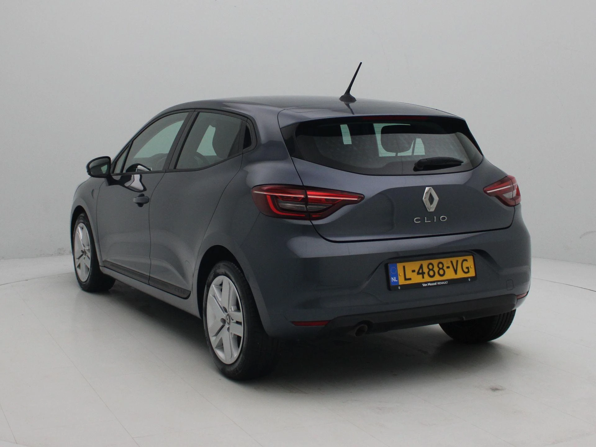 Renault Clio met kenteken L-488-VG – autofoto 3