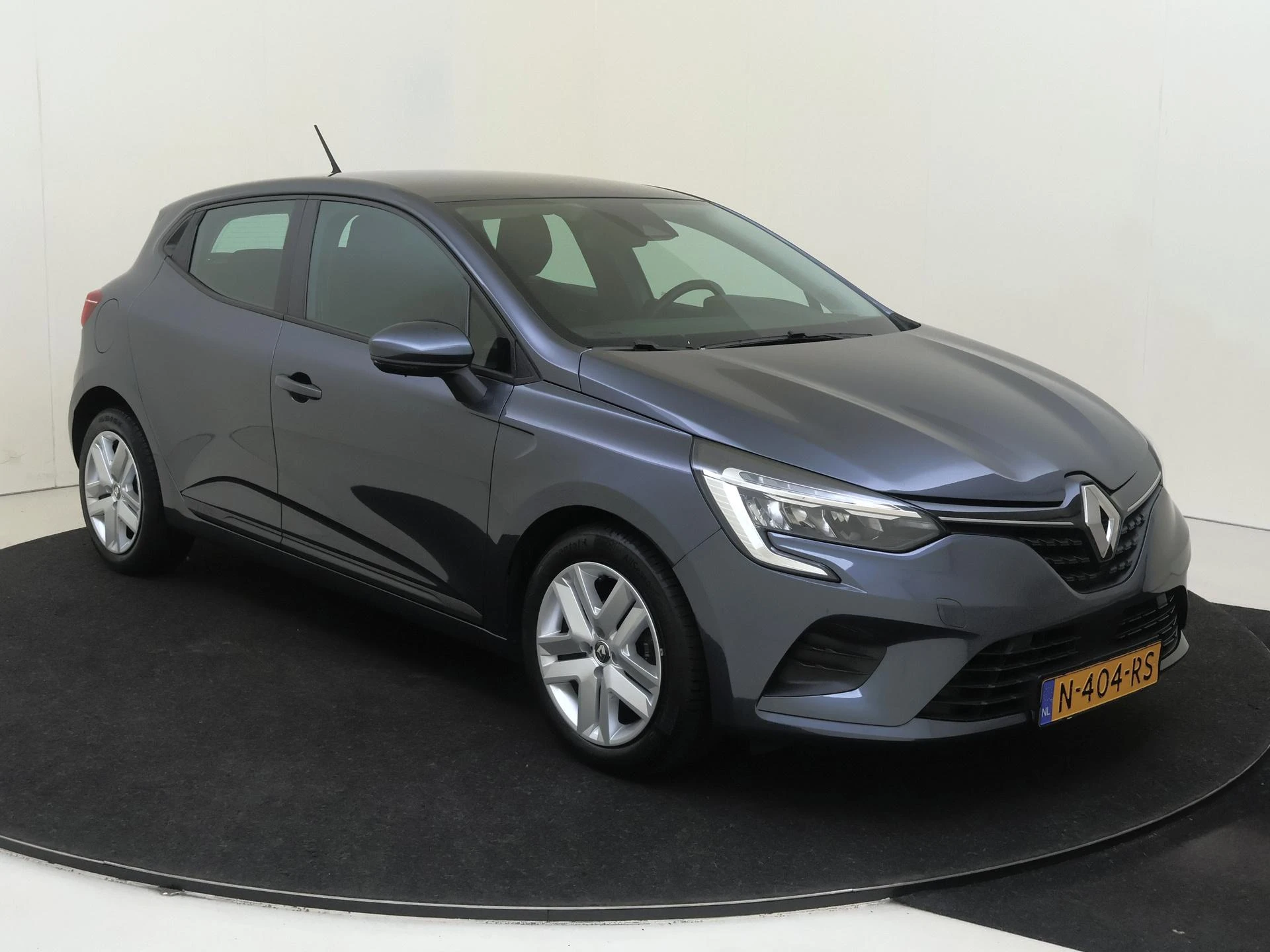 Renault Clio met kenteken N-404-RS – autofoto 3