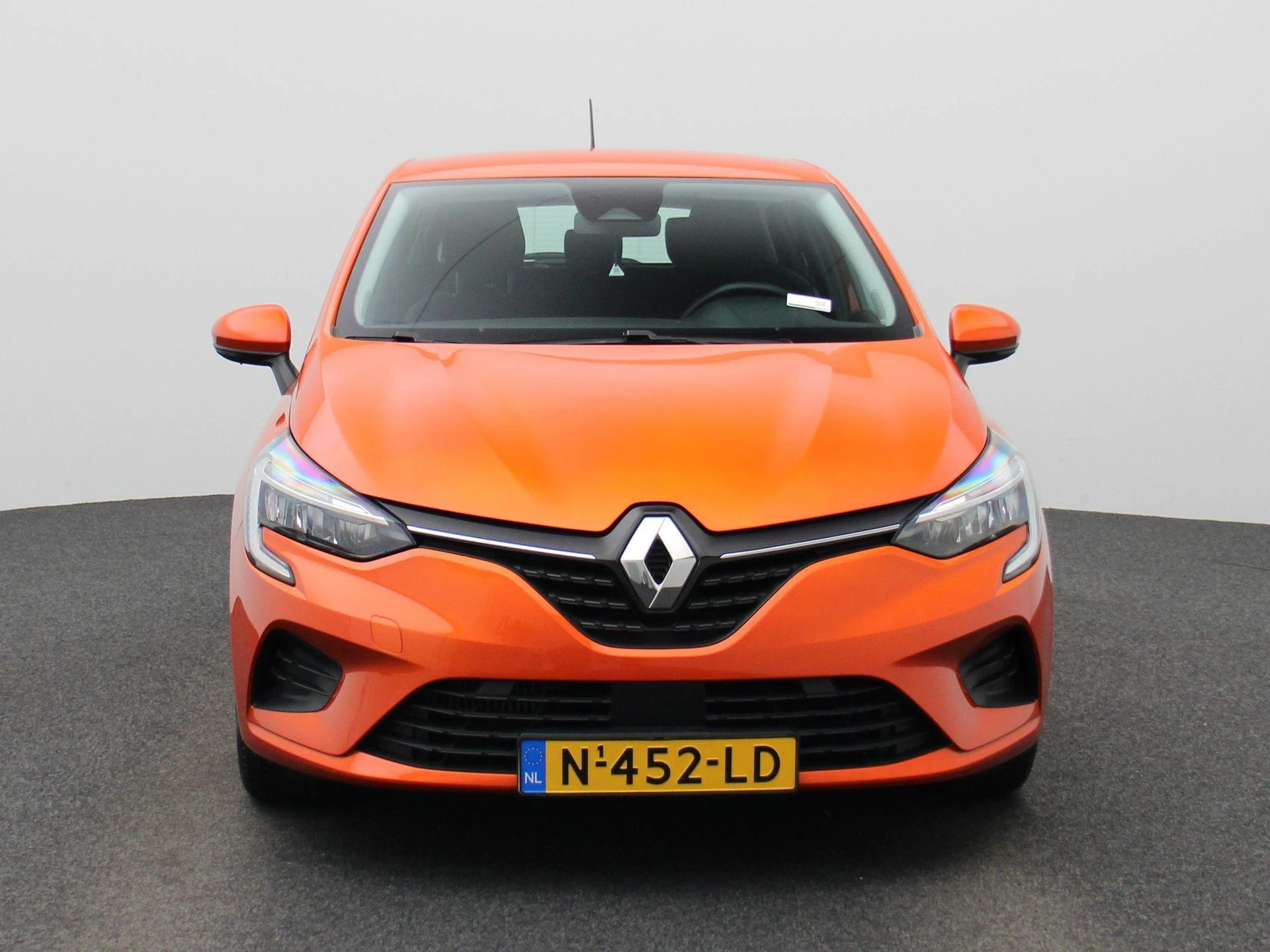 Renault Clio met kenteken N-452-LD – autofoto 4