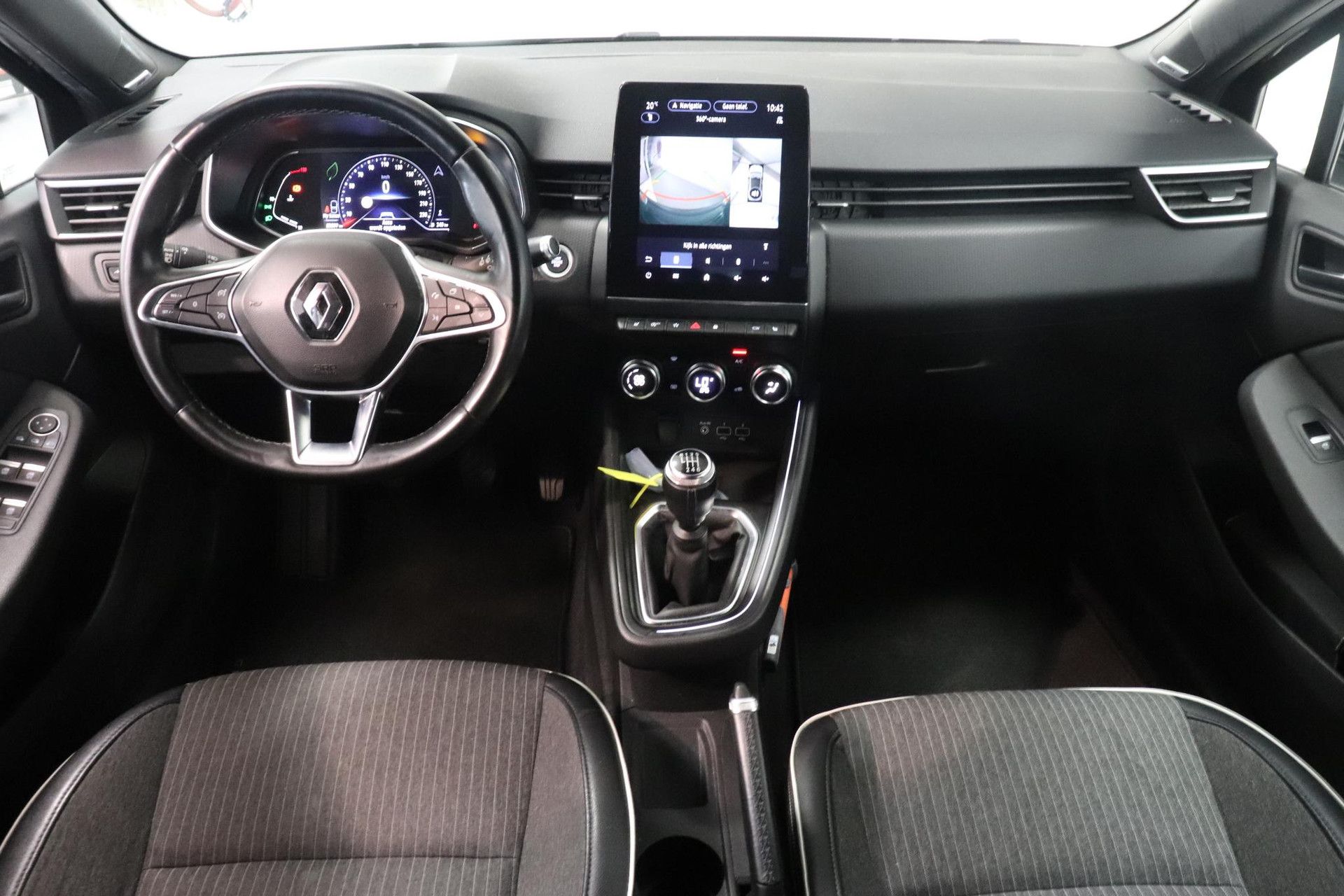 Renault Clio met kenteken N-638-KB – autofoto 3
