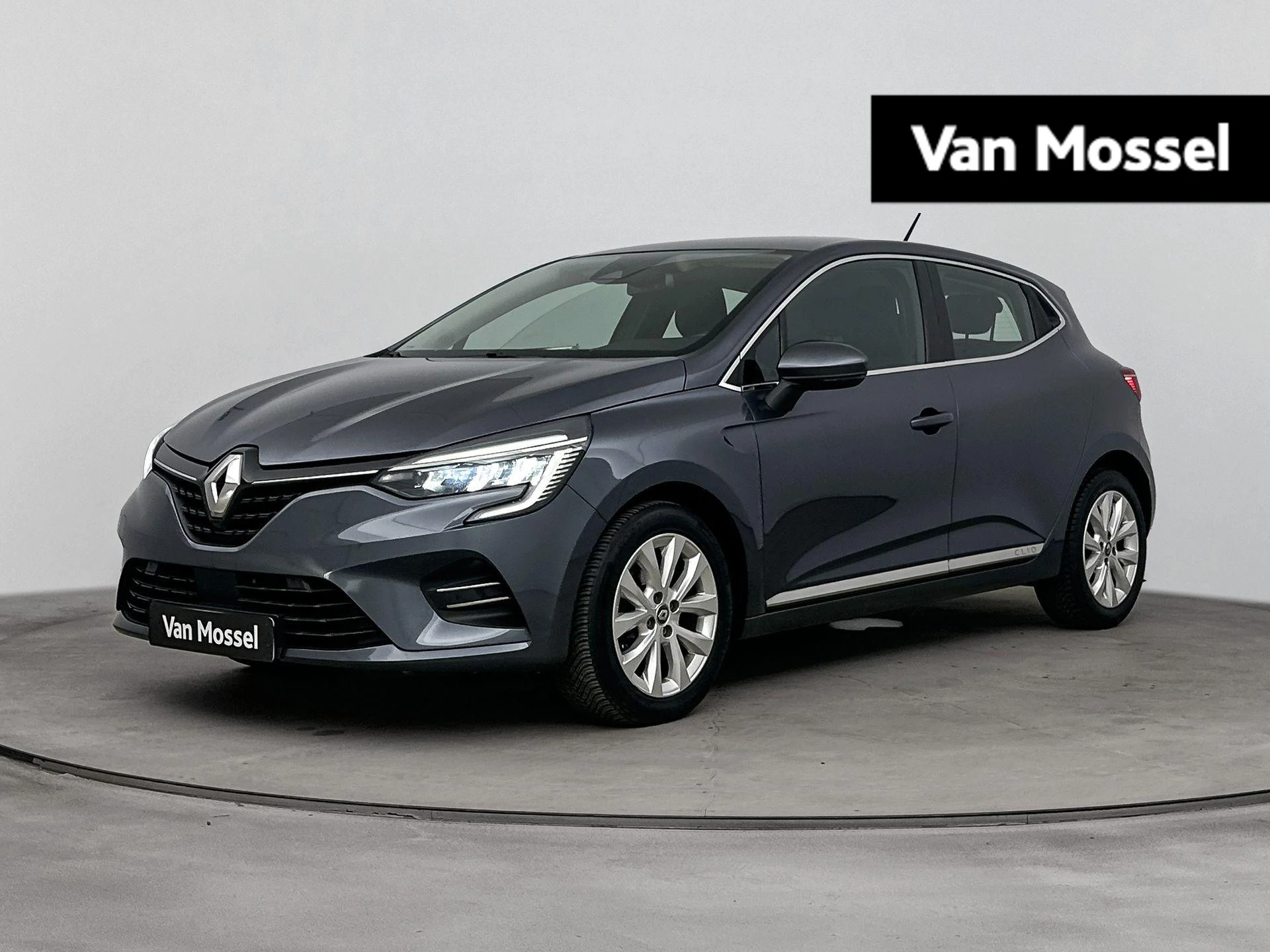 Renault Clio met kenteken P-159-FS – autofoto 2