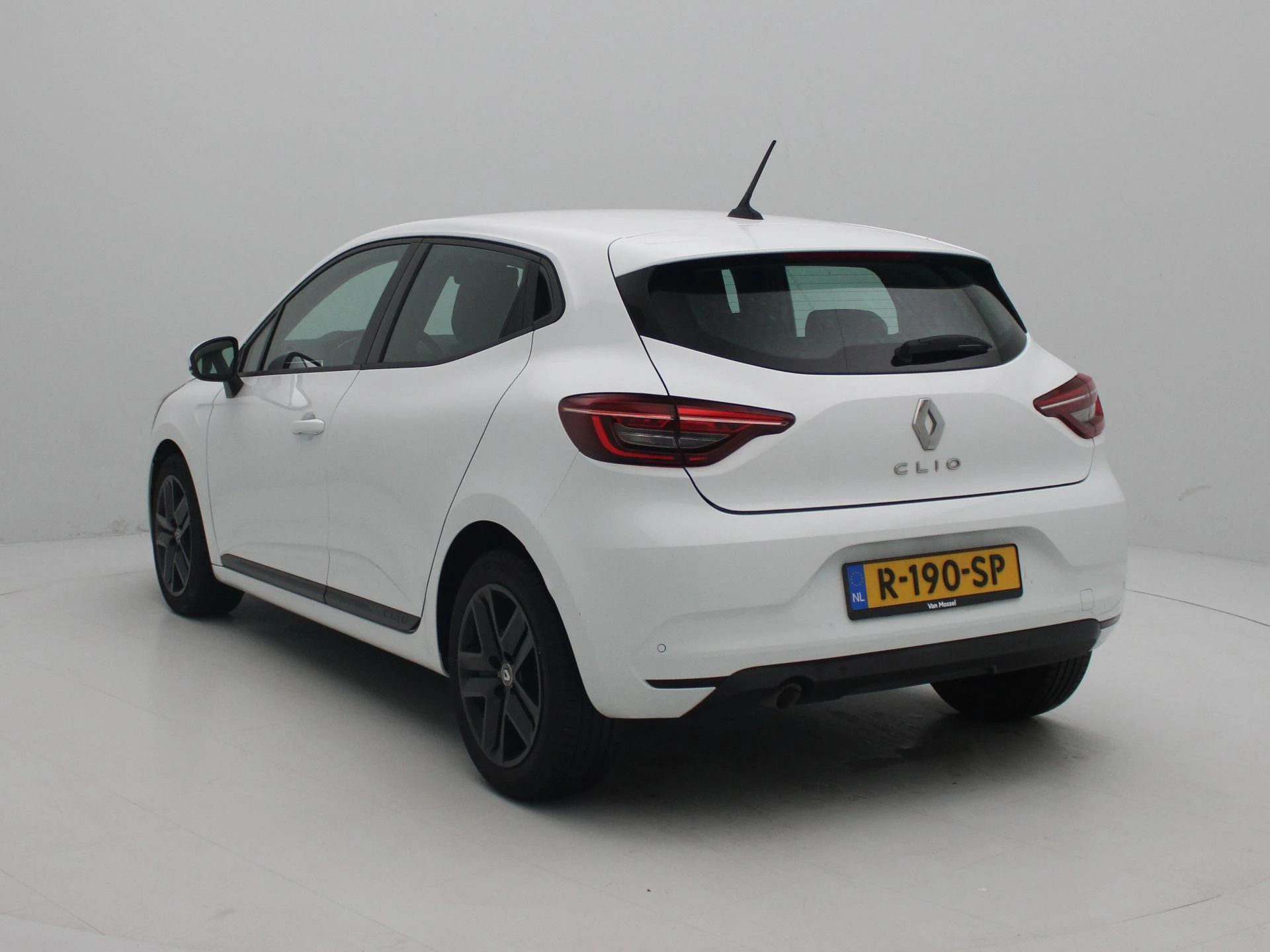 Renault Clio met kenteken R-190-SP – autofoto 3