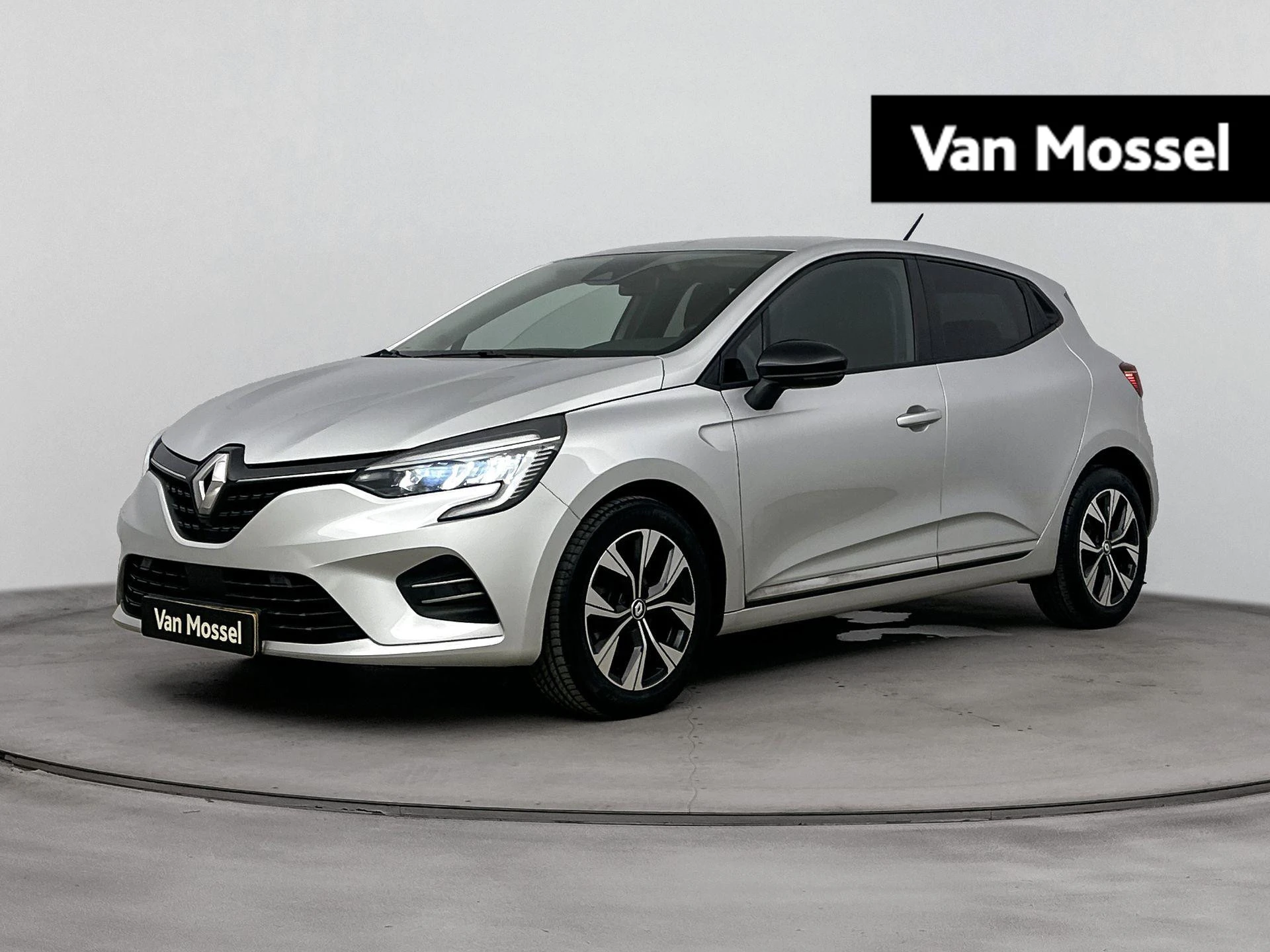 Renault Clio met kenteken R-507-VV – autofoto 2