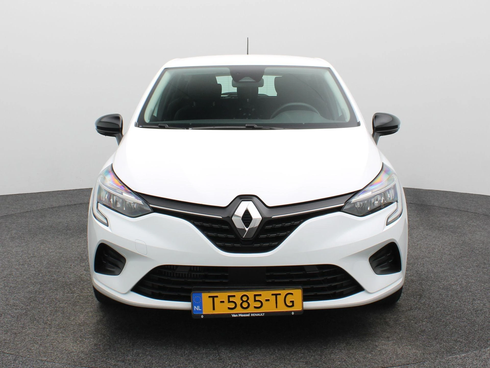 Renault Clio met kenteken T-585-TG – autofoto 4