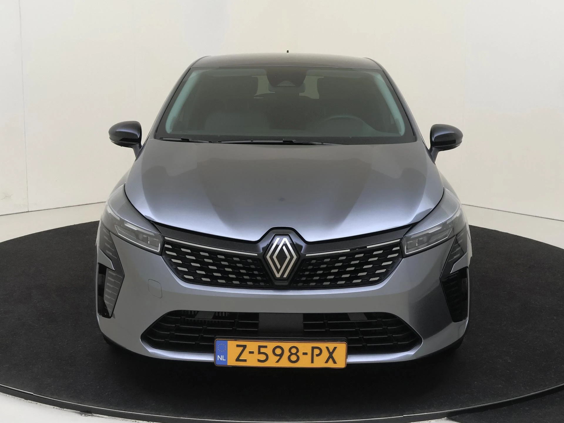 Renault Clio met kenteken Z-598-PX – autofoto 3