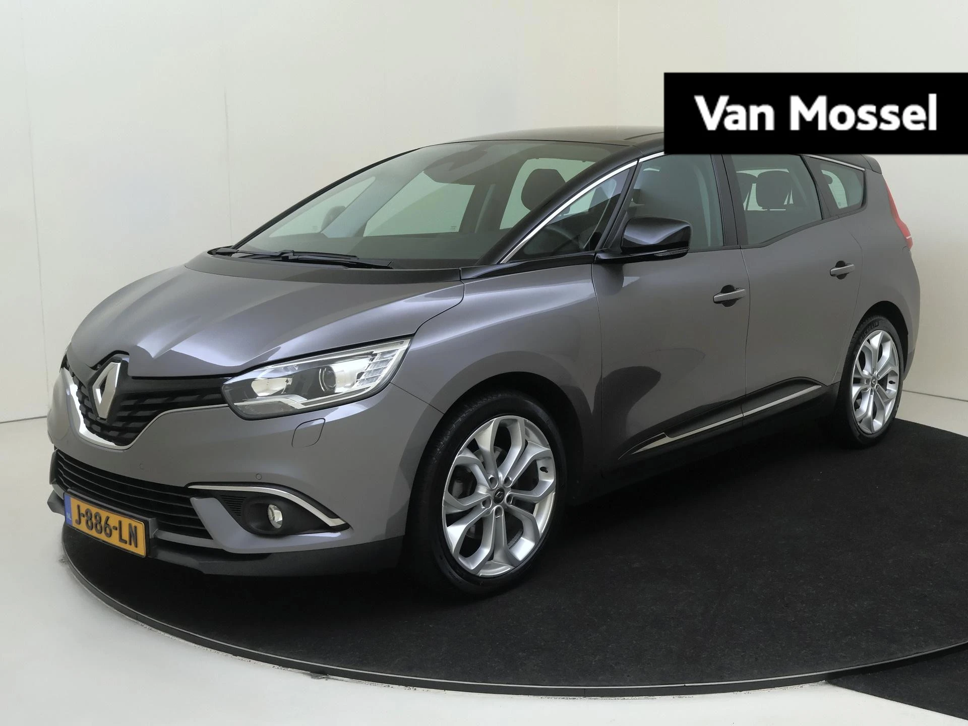 Renault GrandScénic met kenteken 70100 – autofoto 2