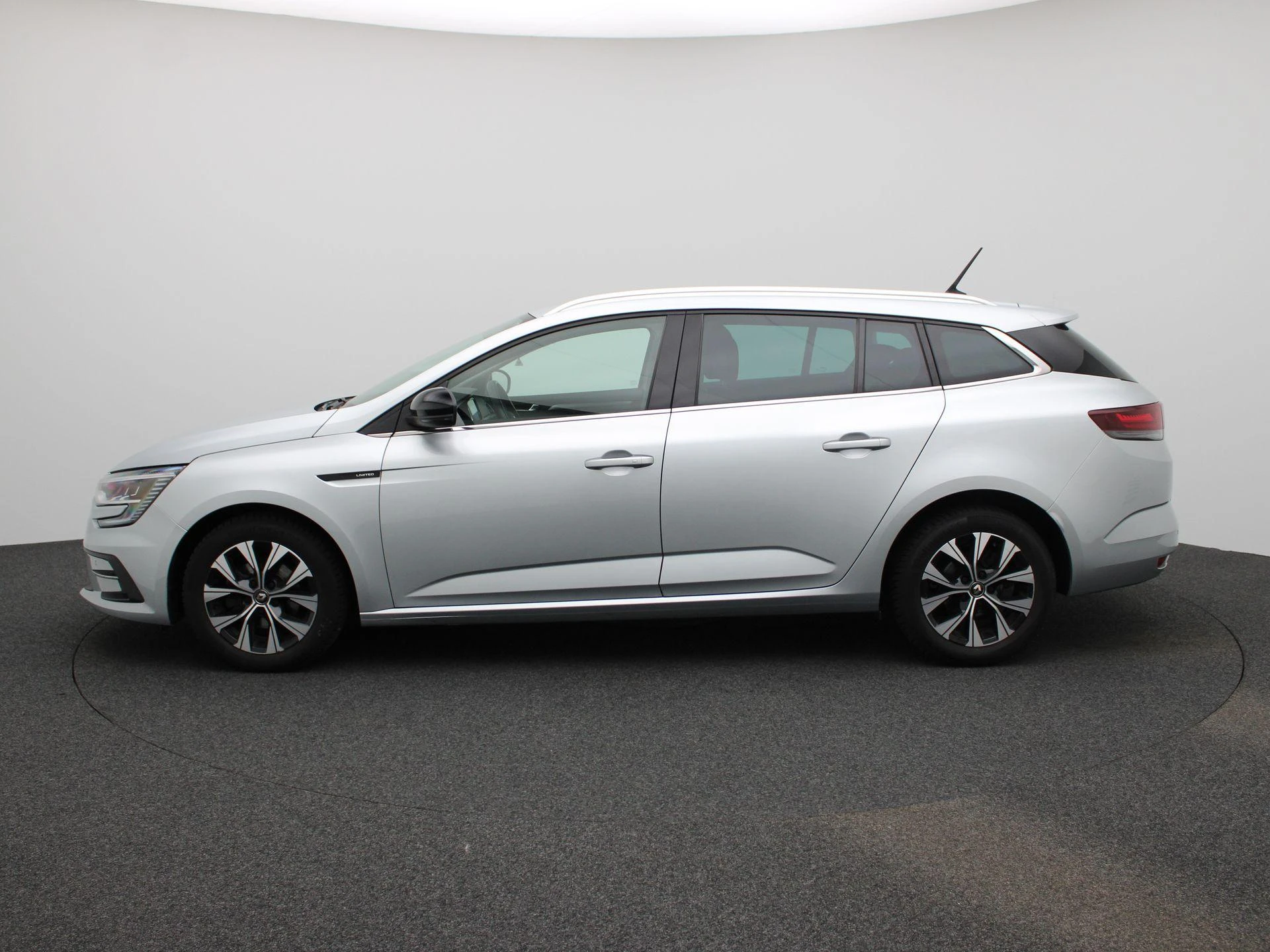 Renault Mégane met kenteken KVN-90-G – autofoto 5