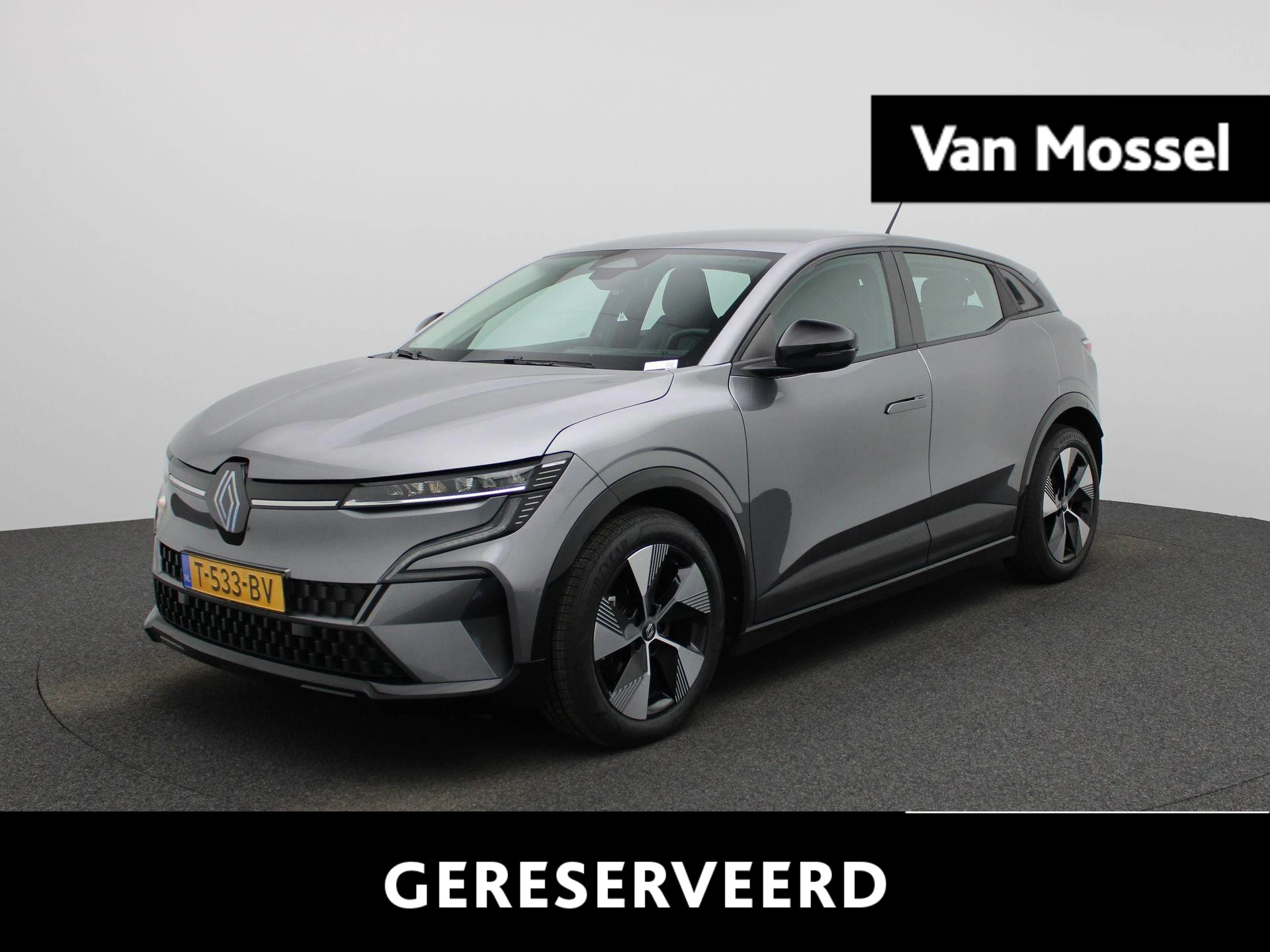Renault MeganeE-Tech – autofoto 2