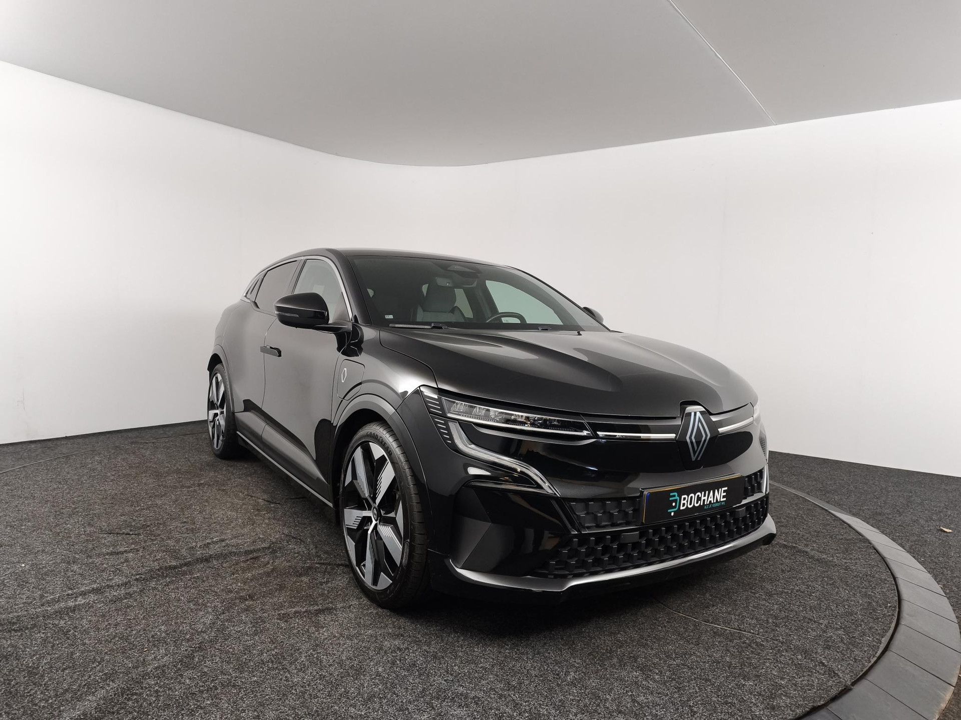 Renault MeganeE-Tech met kenteken S-487-PN – autofoto 5