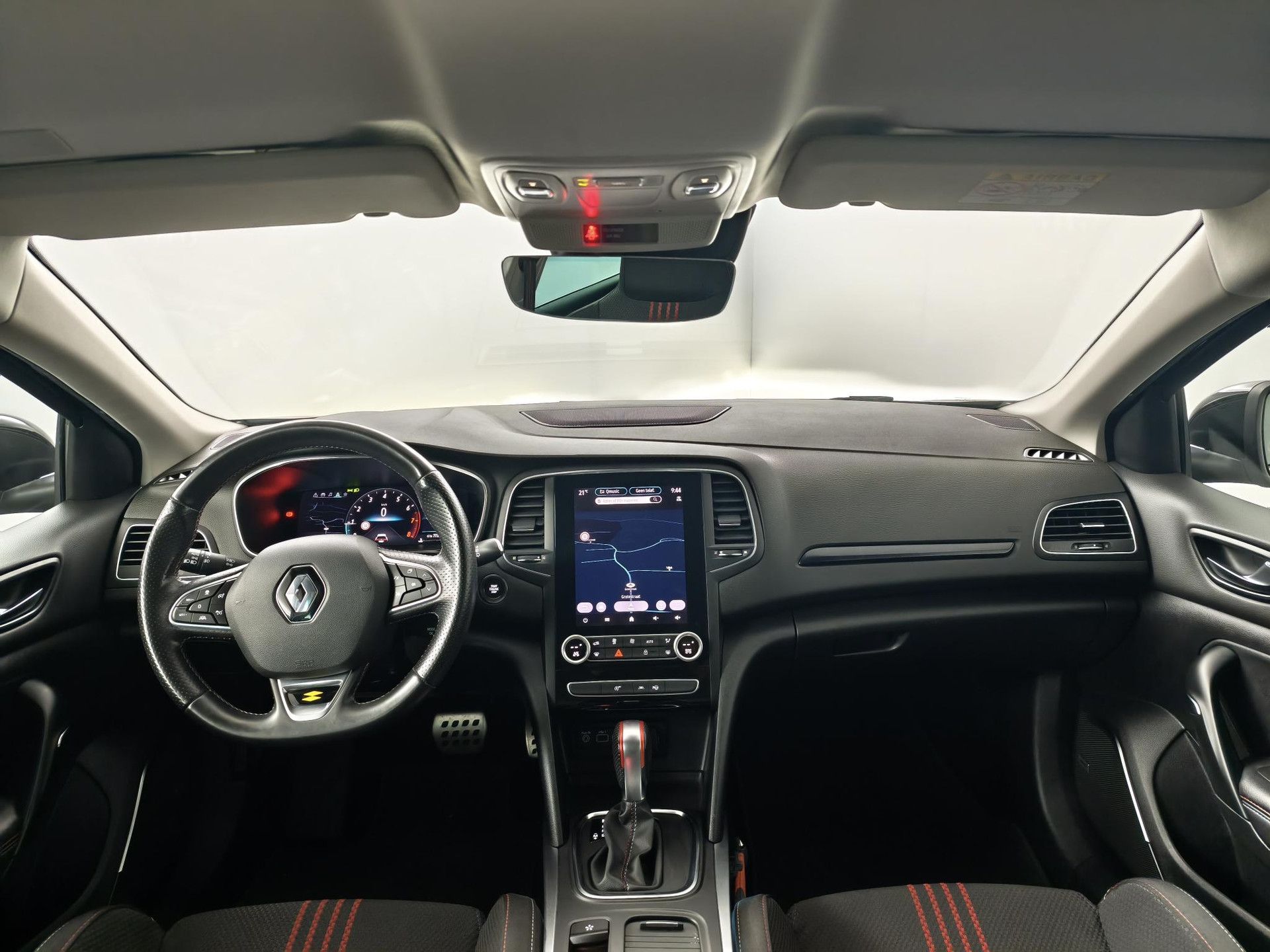 Renault MéganeEstate met kenteken R-335-PS – autofoto 3