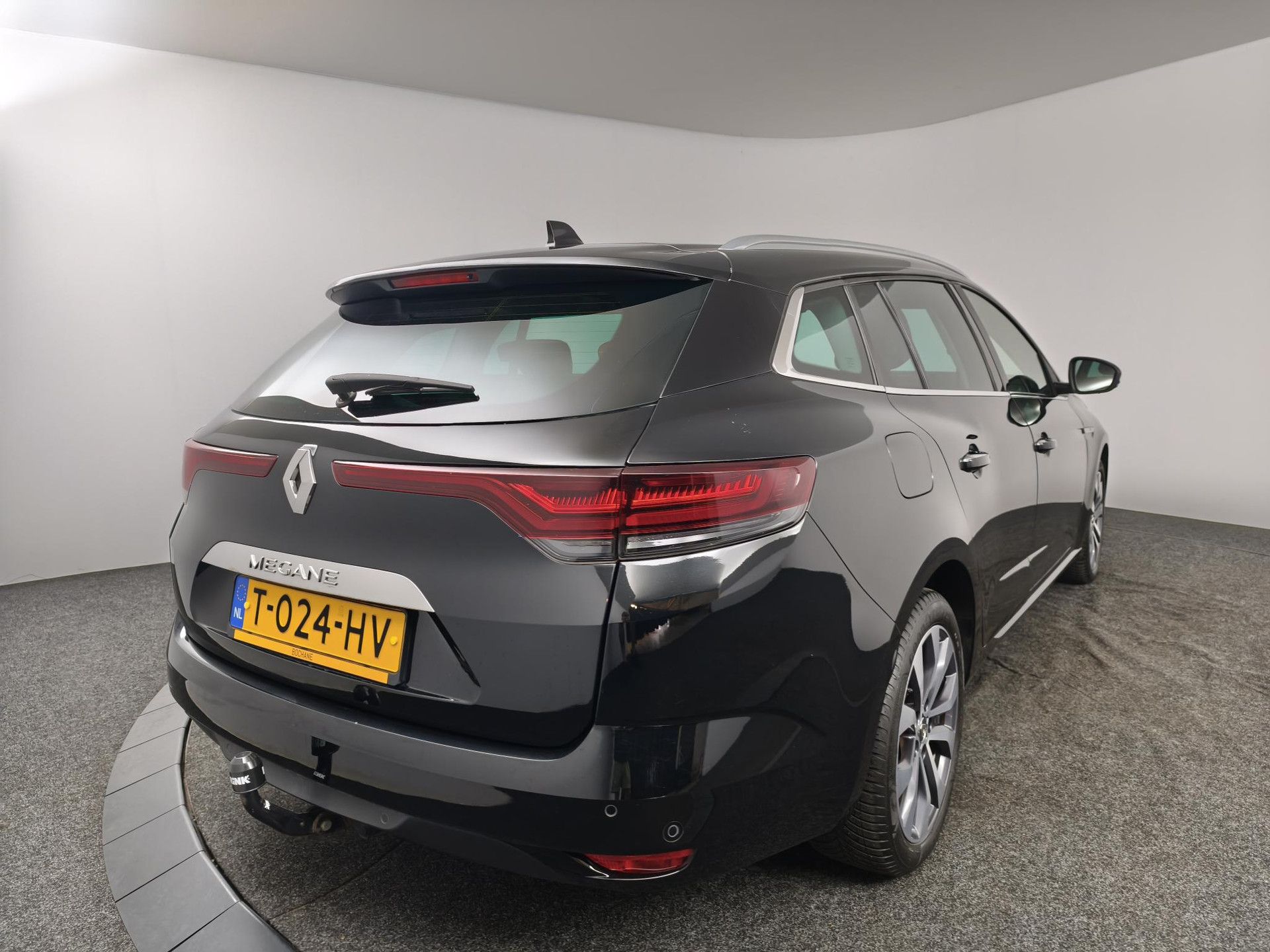 Renault MéganeEstate met kenteken T-024-HV – autofoto 2