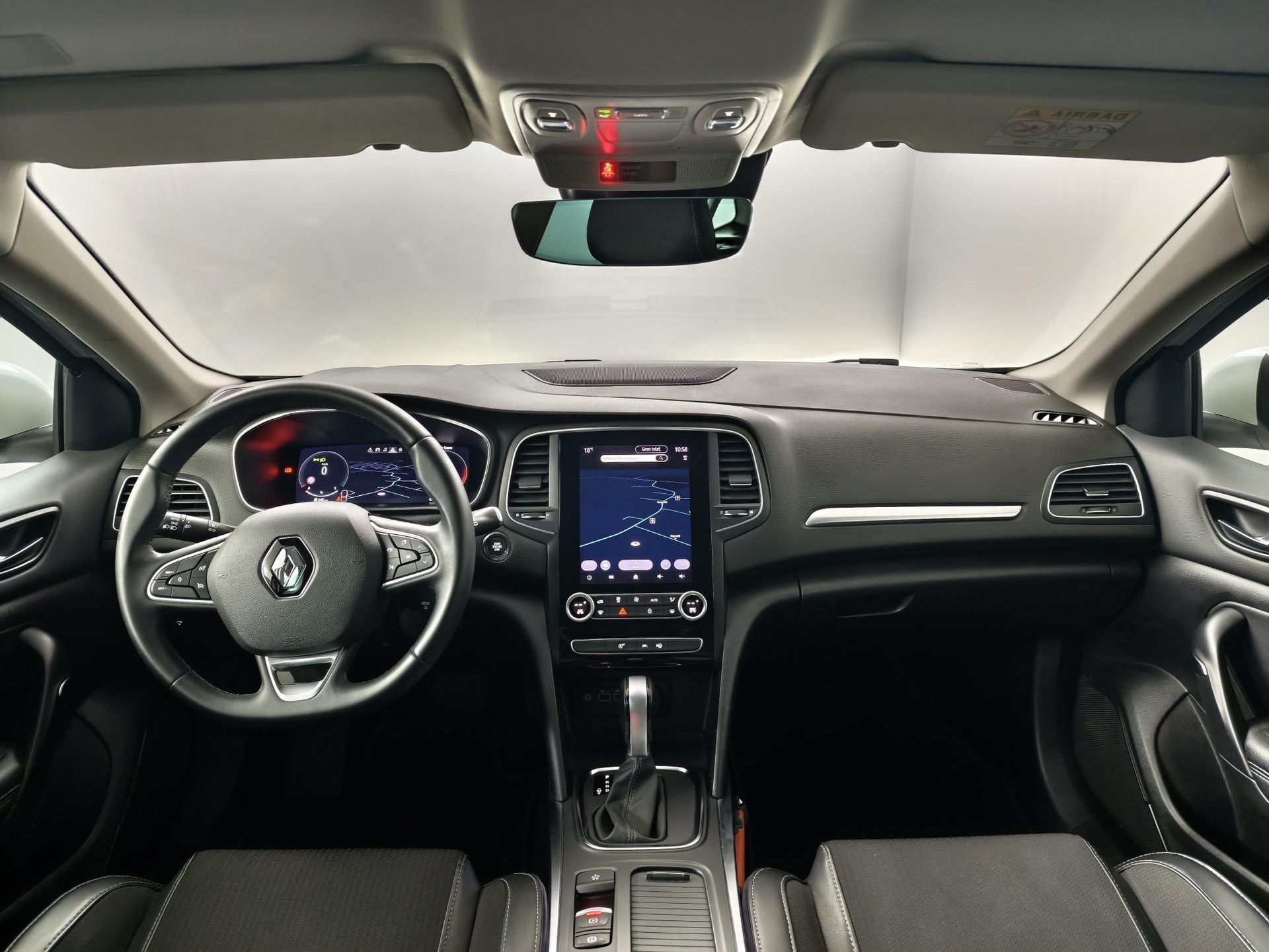 Renault MéganeEstate met kenteken T-024-HV – autofoto 3