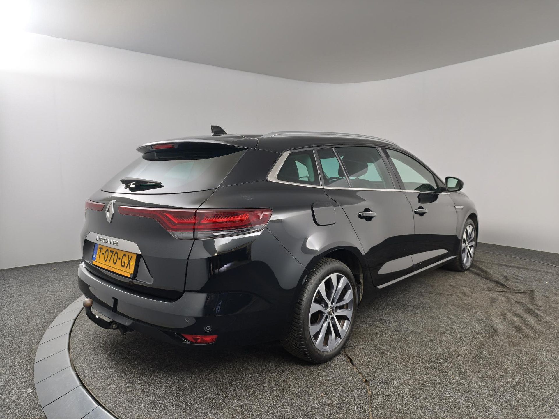 Renault MéganeEstate met kenteken T-070-GX – autofoto 2