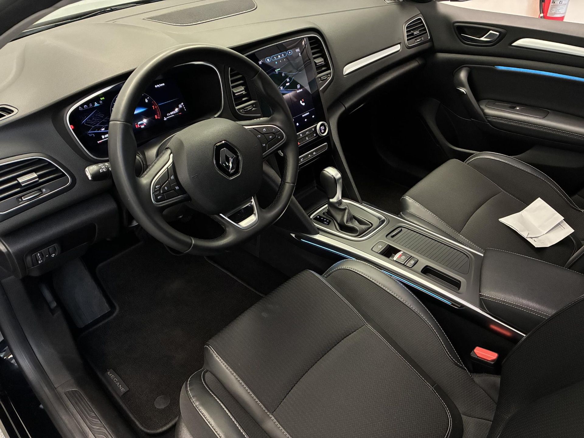 Renault MéganeEstate met kenteken T-087-GX – autofoto 3