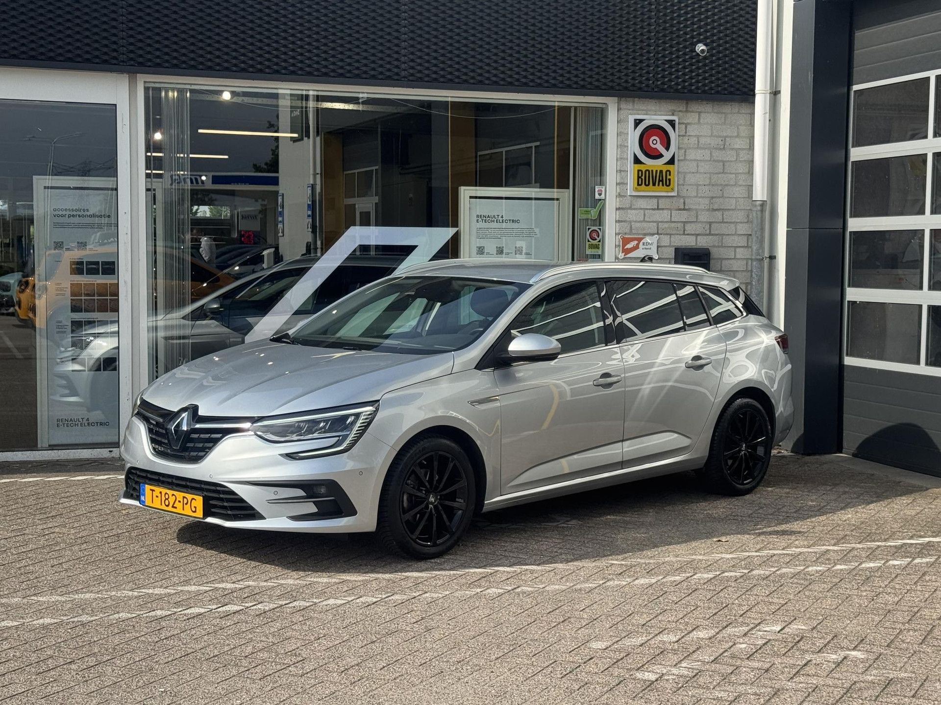 Renault MéganeEstate met kenteken T-182-PG – autofoto 5