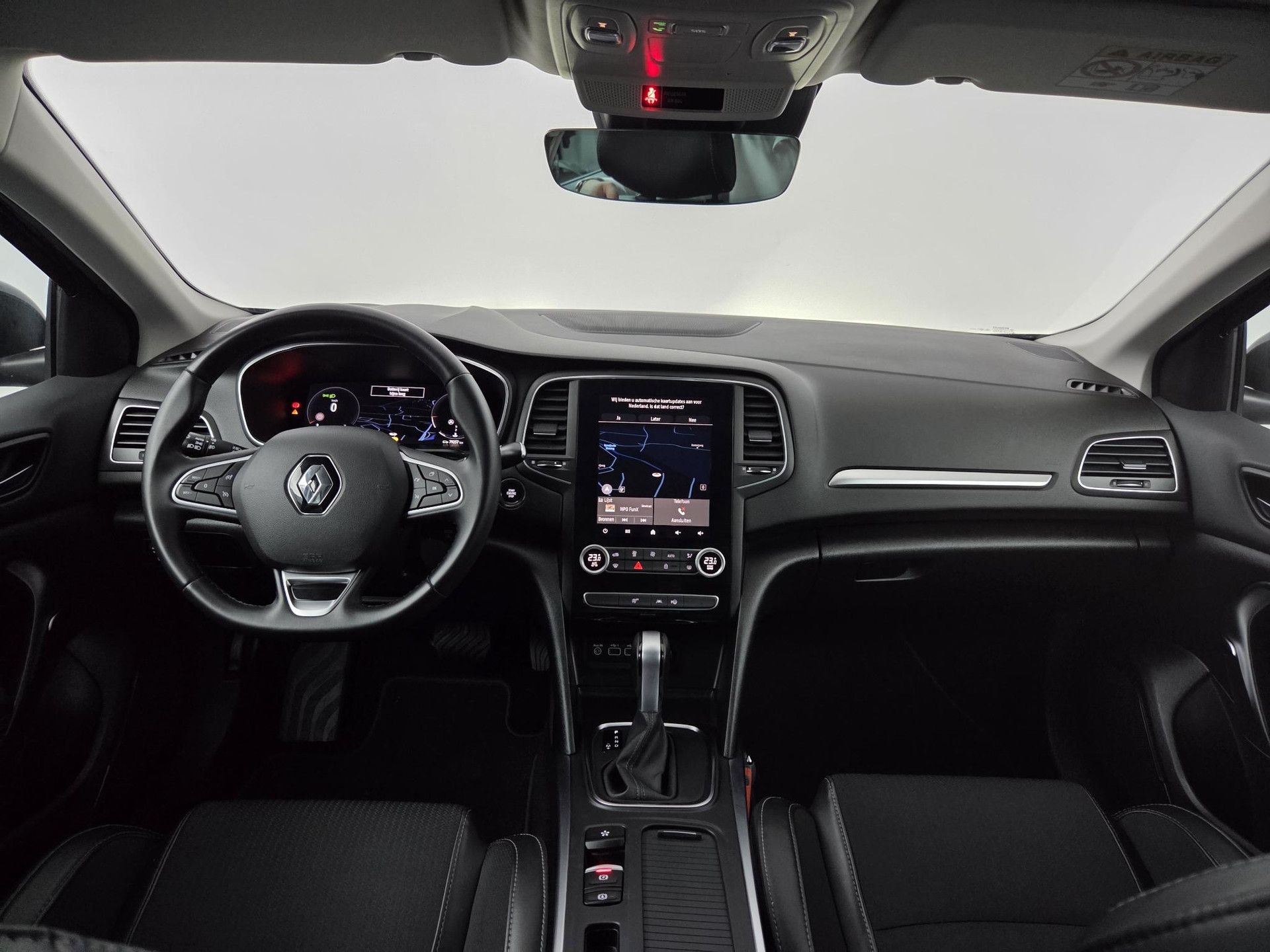 Renault MéganeEstate met kenteken T-994-HT – autofoto 3