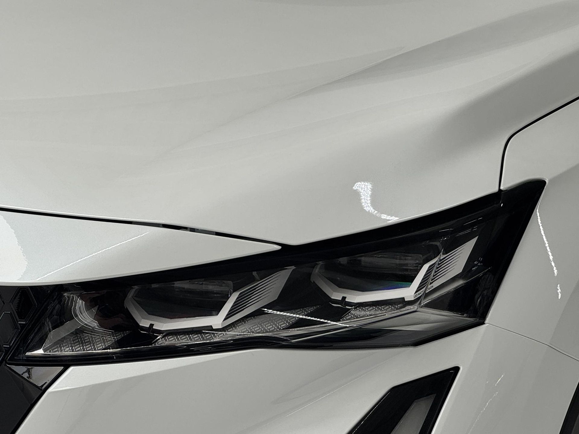 Renault Rafale – autofoto 2