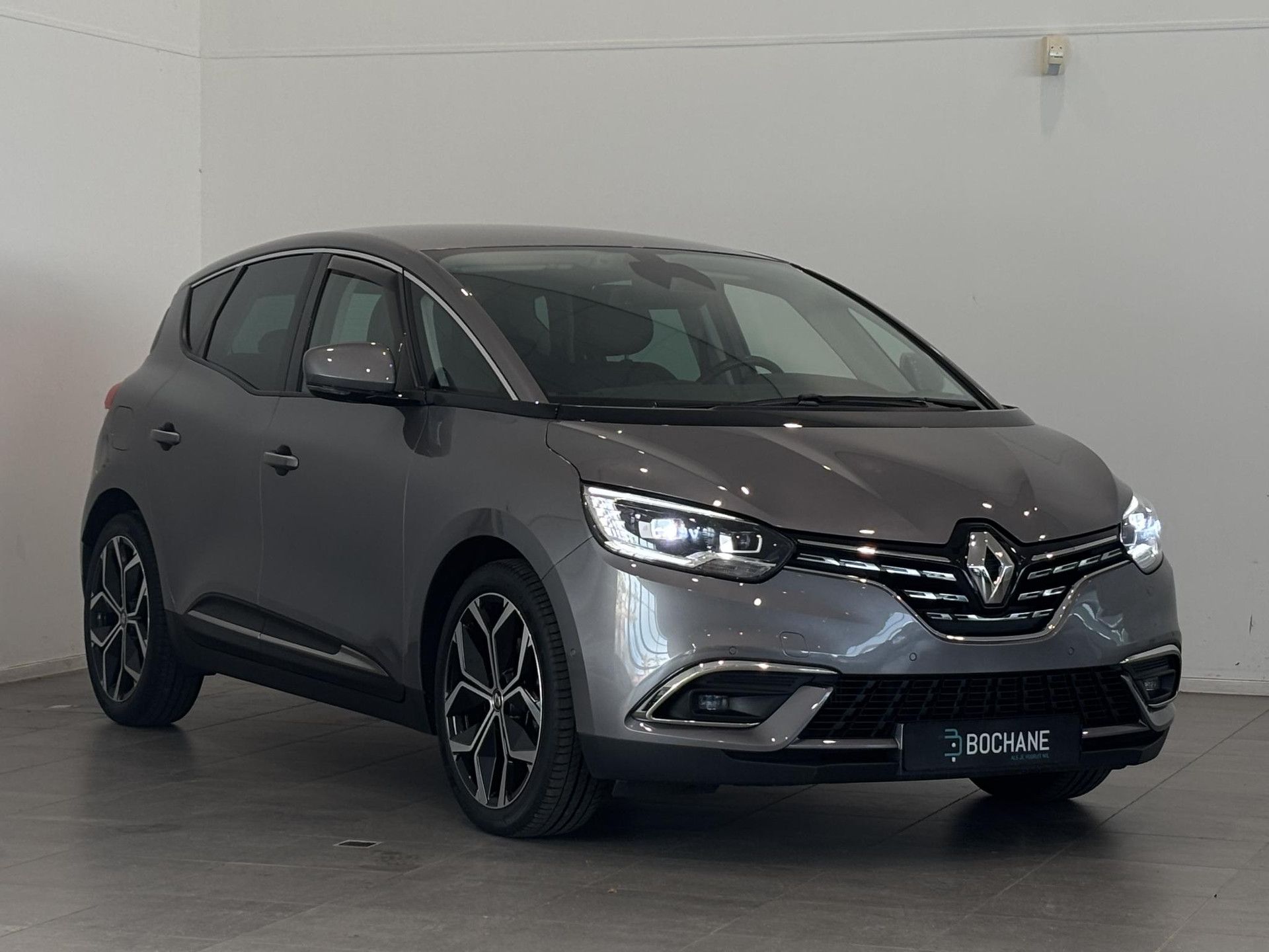 Renault Scénic met kenteken KJL-27-G – autofoto 5