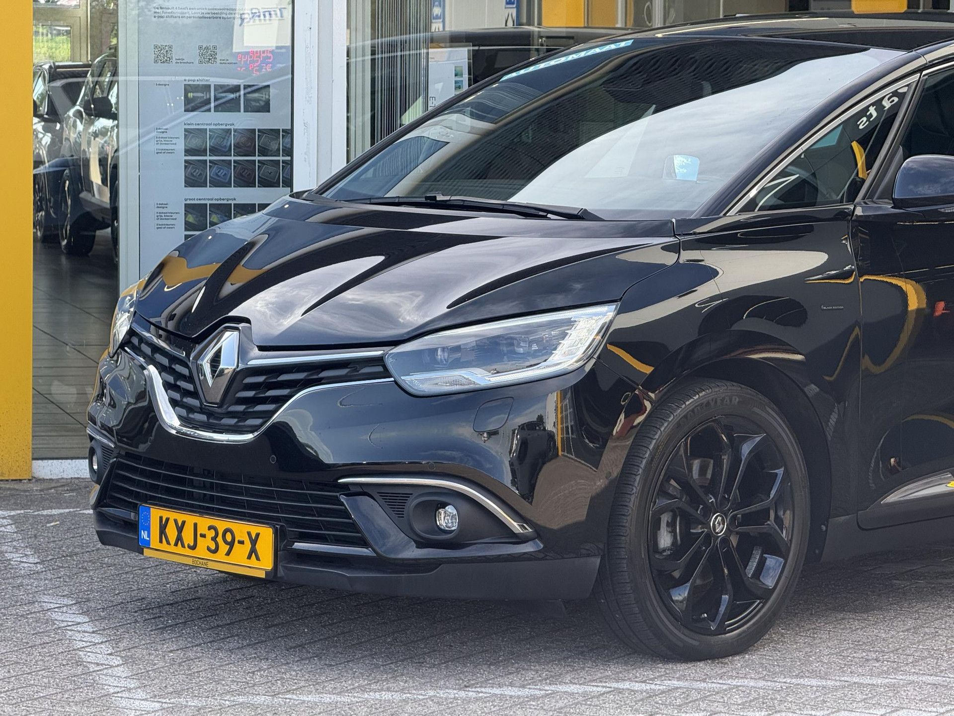 Renault Scénic met kenteken KXJ-39-X – autofoto 3