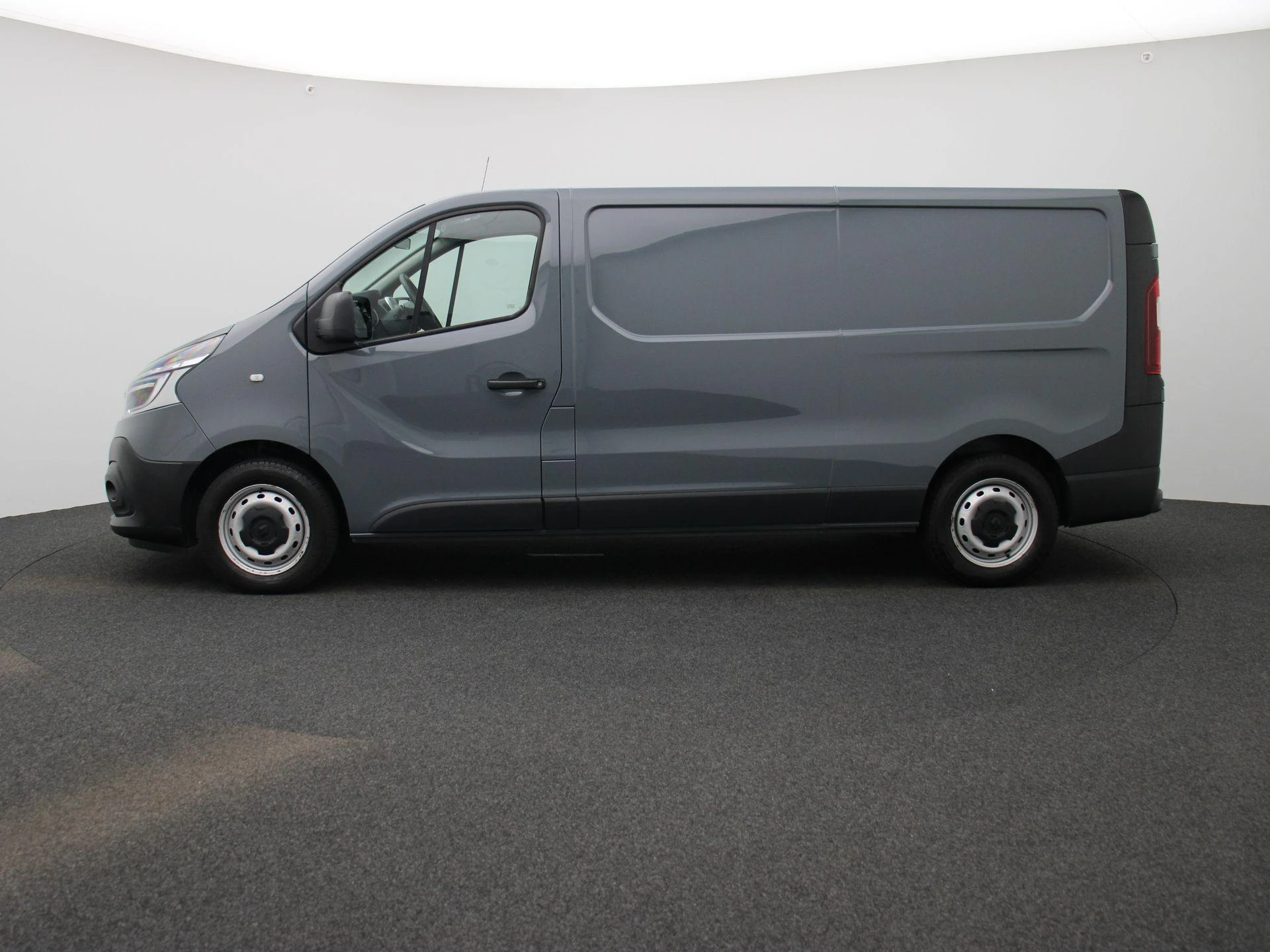 Renault Trafic – autofoto 5