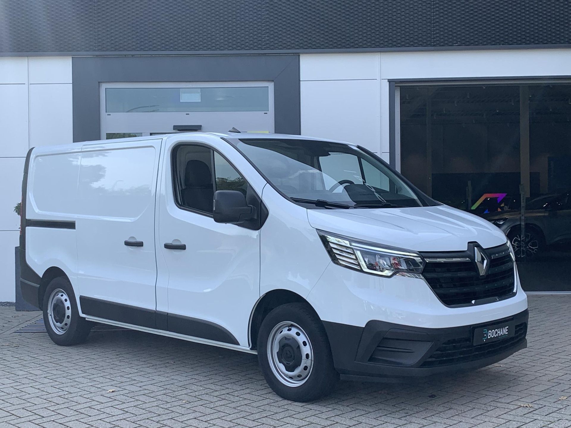 Renault Trafic met kenteken V-37-RFF – autofoto 4