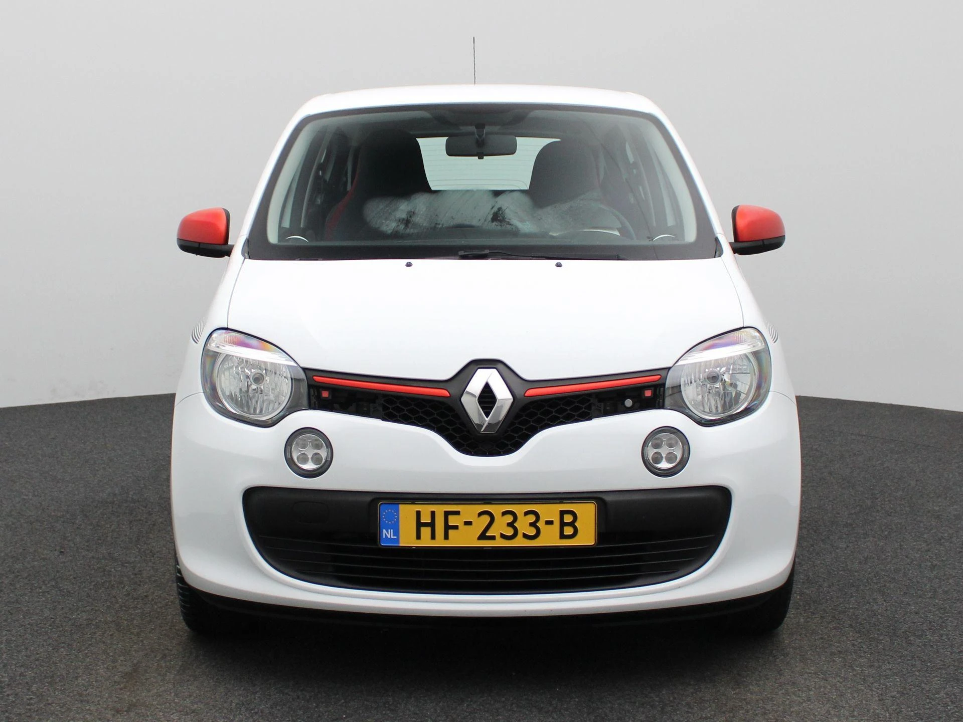 Renault Twingo met kenteken 50100 – autofoto 4