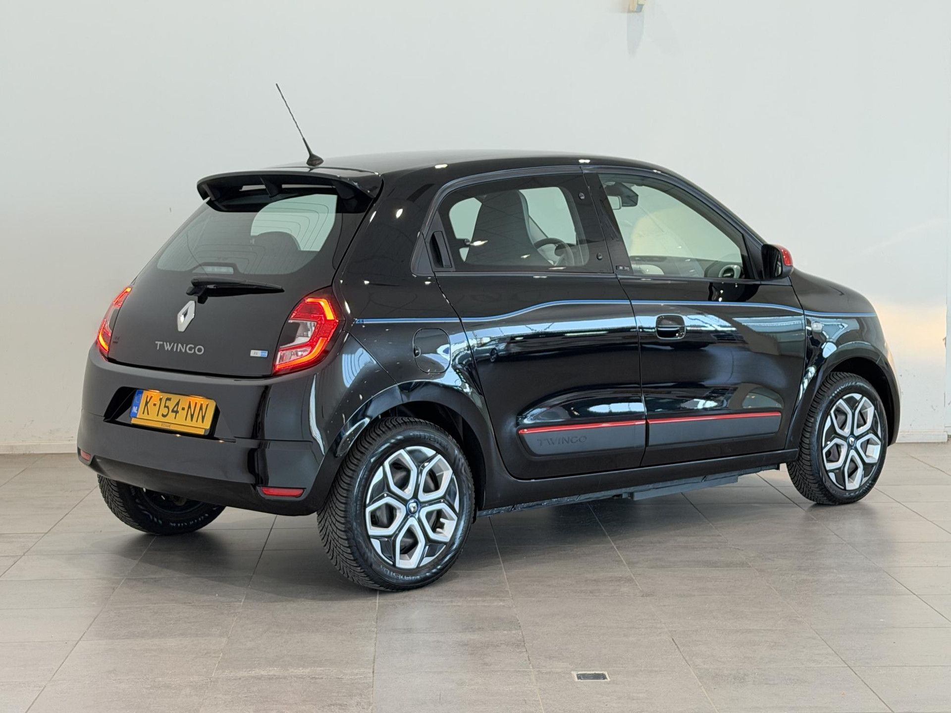 Renault Twingo met kenteken K-154-NN – autofoto 2