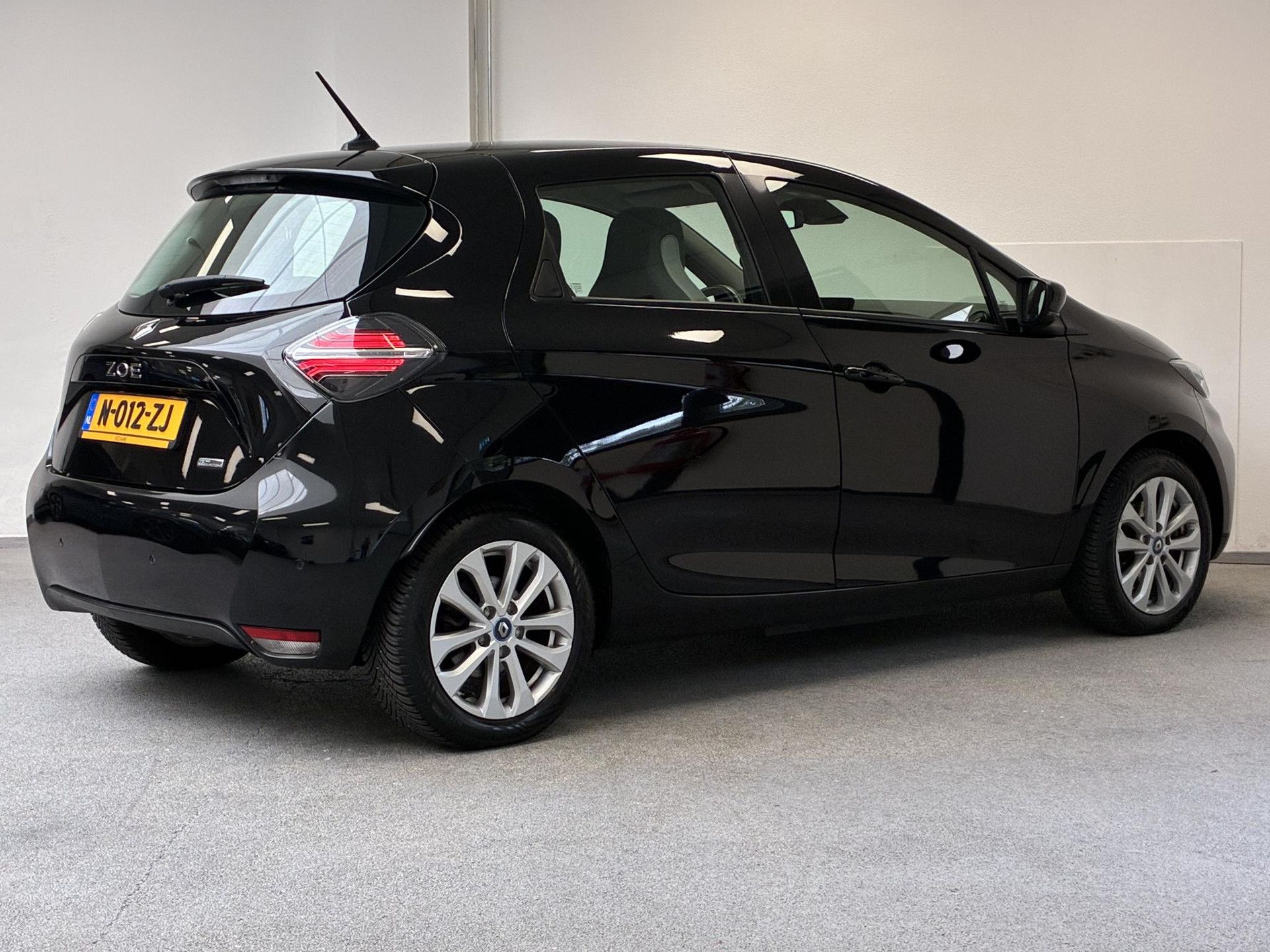 Renault ZOE met kenteken N-012-ZJ – autofoto 2