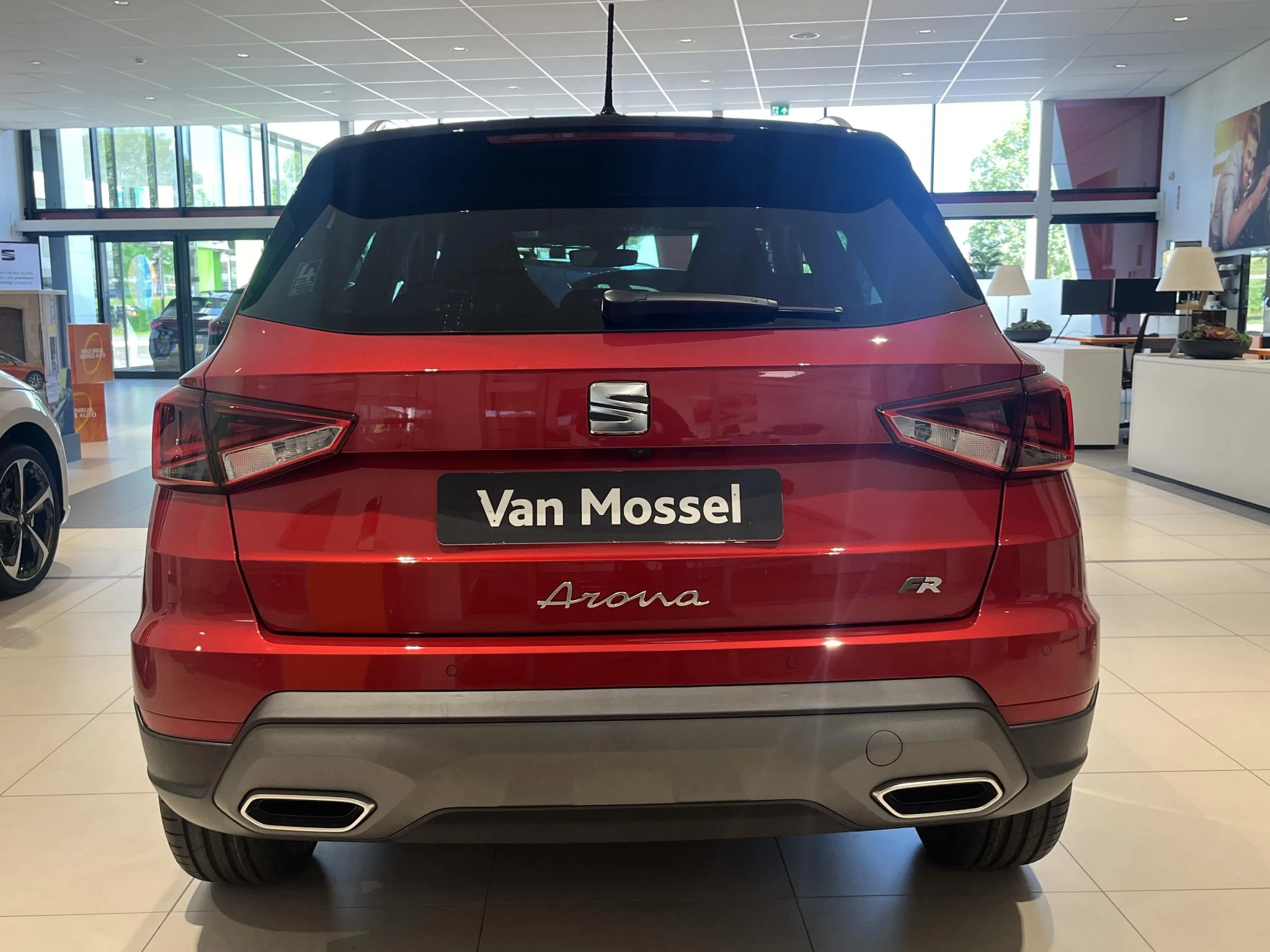 SEAT Arona met kenteken GPX-17-P – autofoto 5