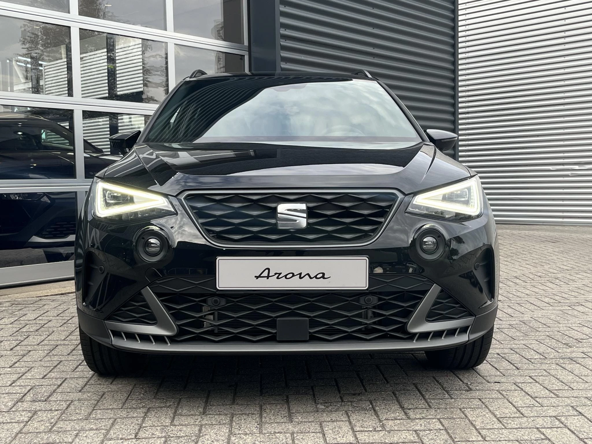 SEAT Arona met kenteken HZK-75-G – autofoto 4