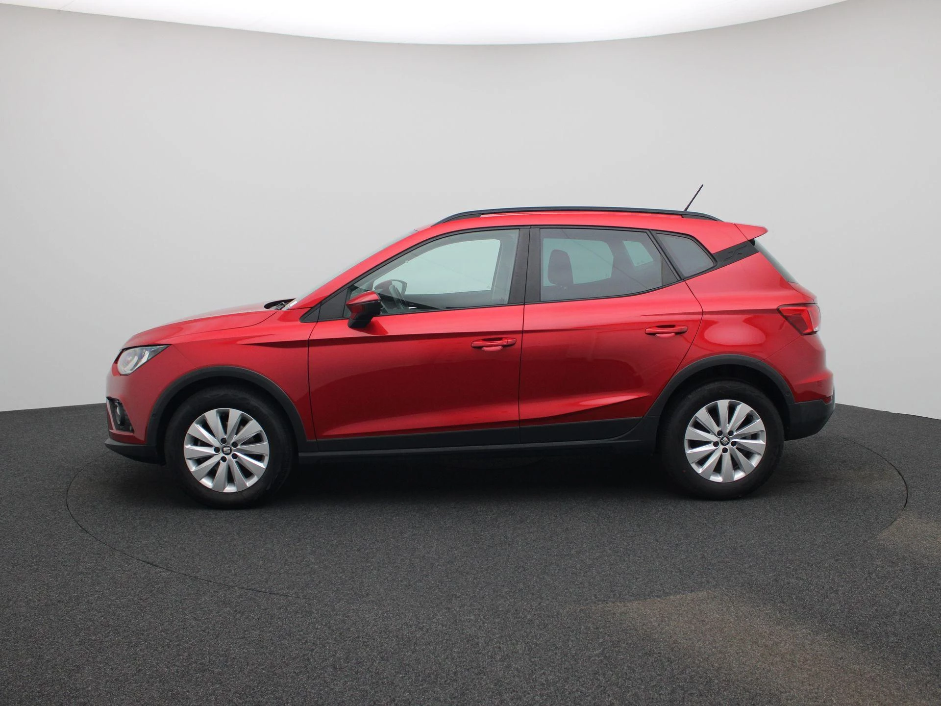 SEAT Arona met kenteken L-386-JG – autofoto 5