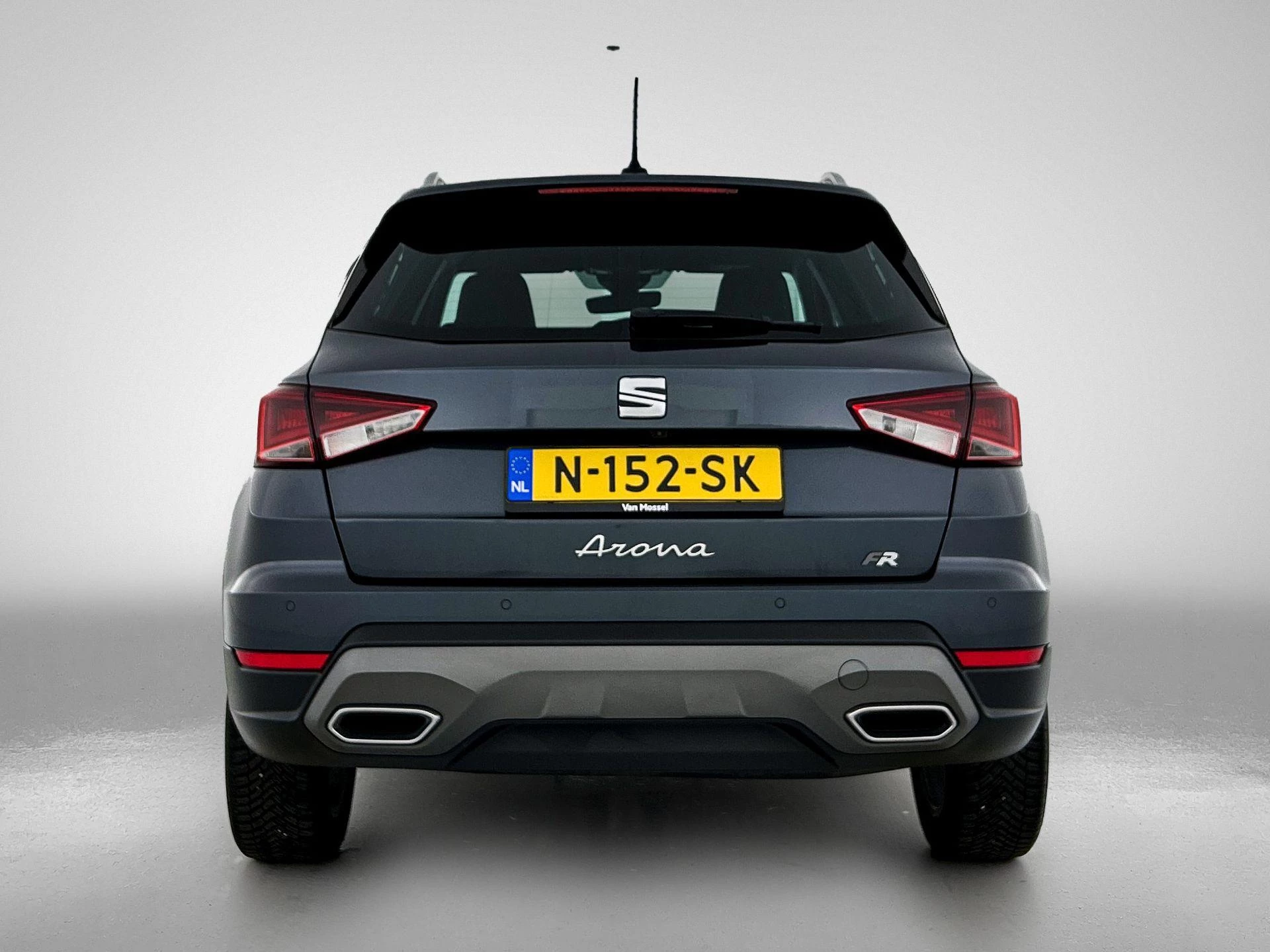 SEAT Arona met kenteken N-152-SK – autofoto 5